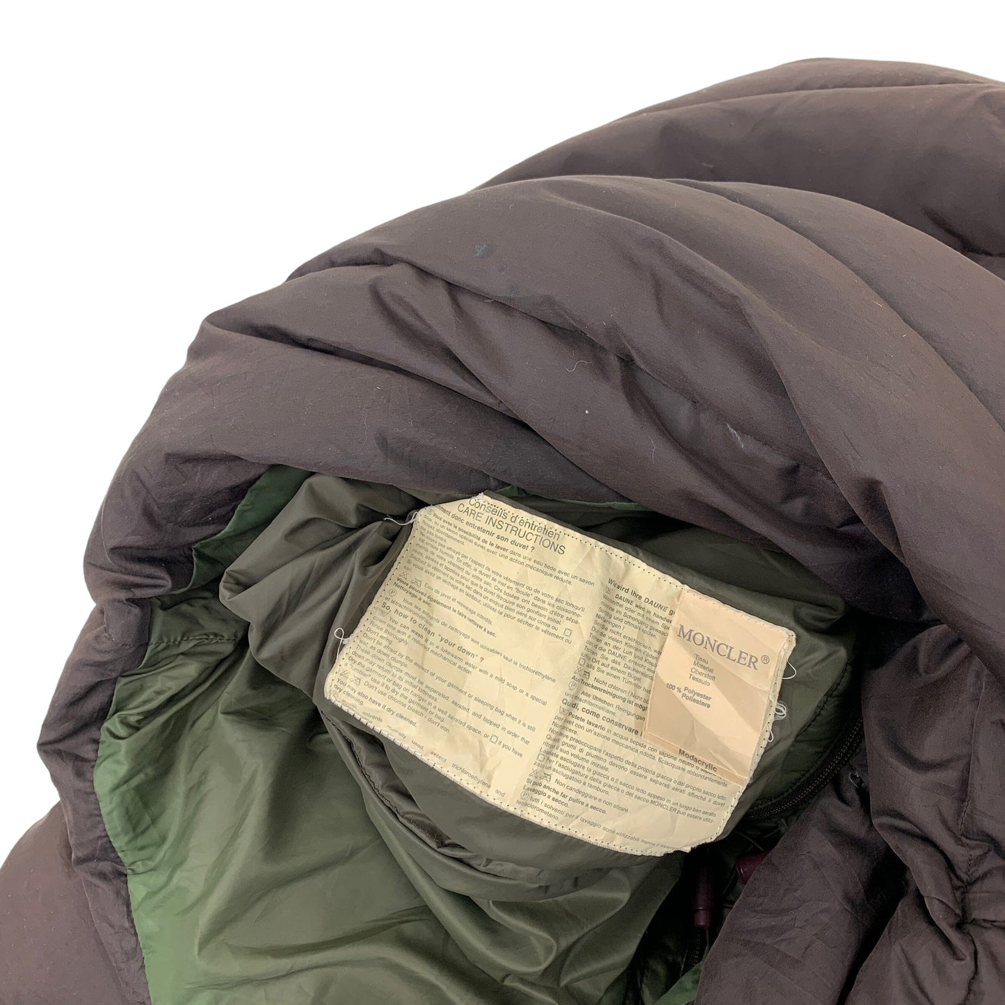 80s Moncler "blue label" Puffer Jacket coat Moncler Moncler coat outerwear pufferseason second hand vintage shop österreich germany deutschland angebot daunenjacke winterjacke jacke