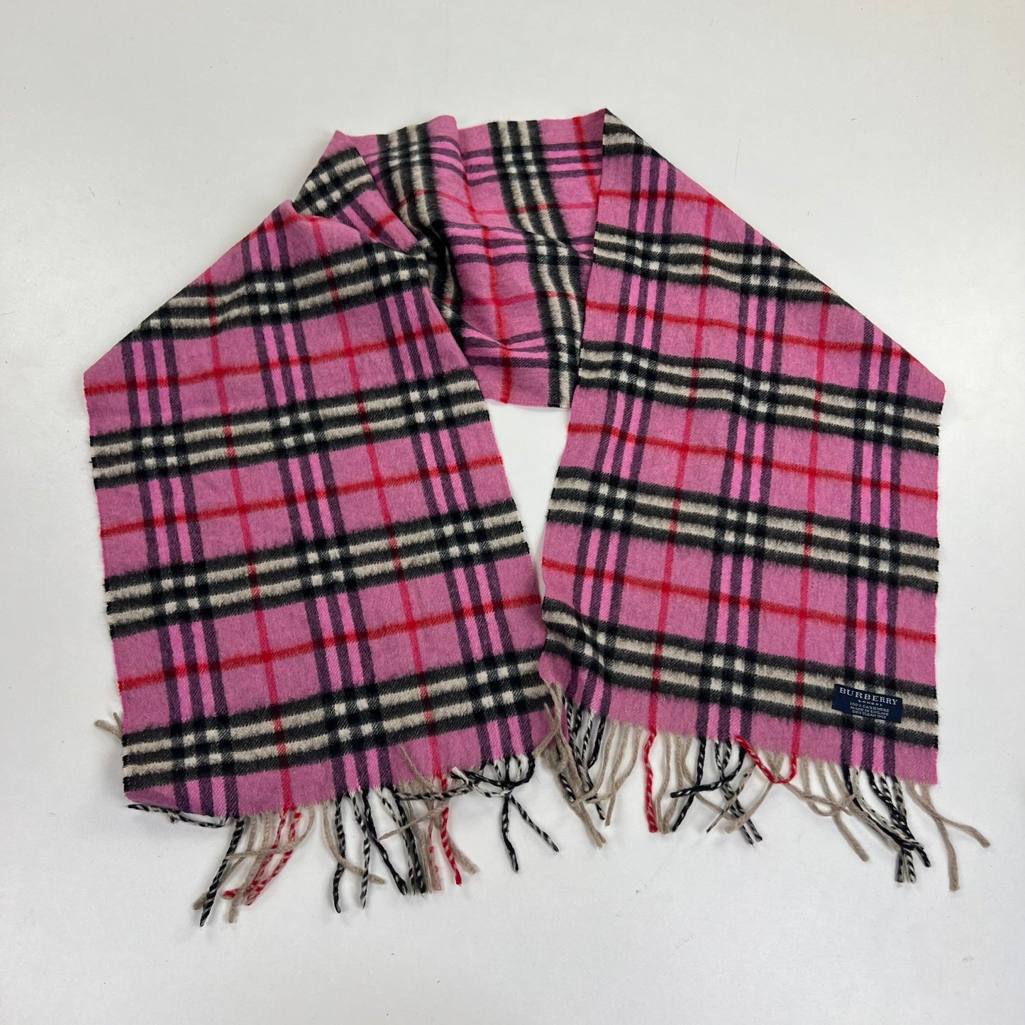 Burberry London Cashmere Scarf Schal Muffler Acessoires Burberry coat outerwear pufferseason second hand vintage shop österreich germany deutschland angebot daunenjacke winterjacke jacke