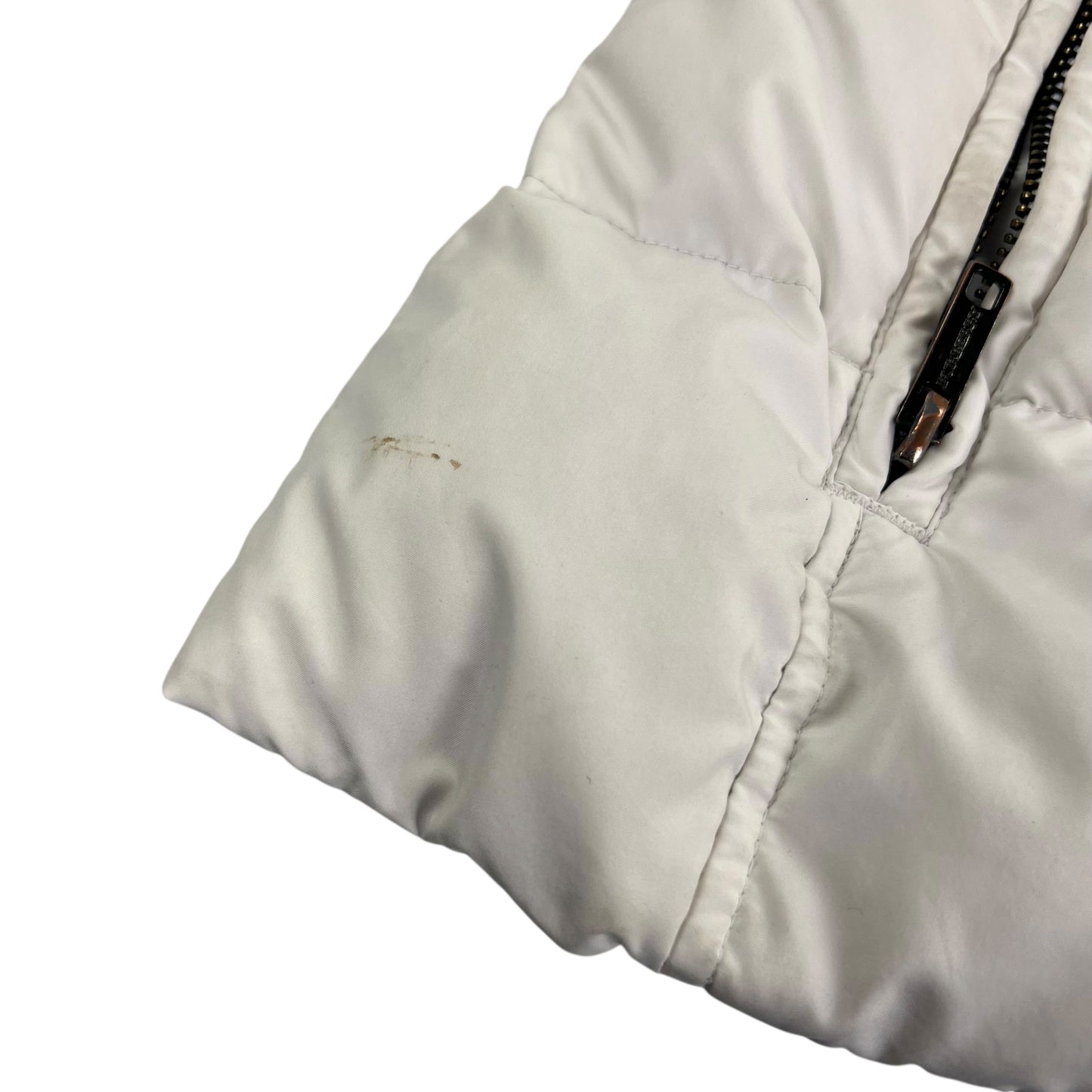 Burberry London Puffer Jacket - Women S Designer Puffer Burberry coat outerwear pufferseason second hand vintage shop österreich germany deutschland angebot daunenjacke winterjacke jacke