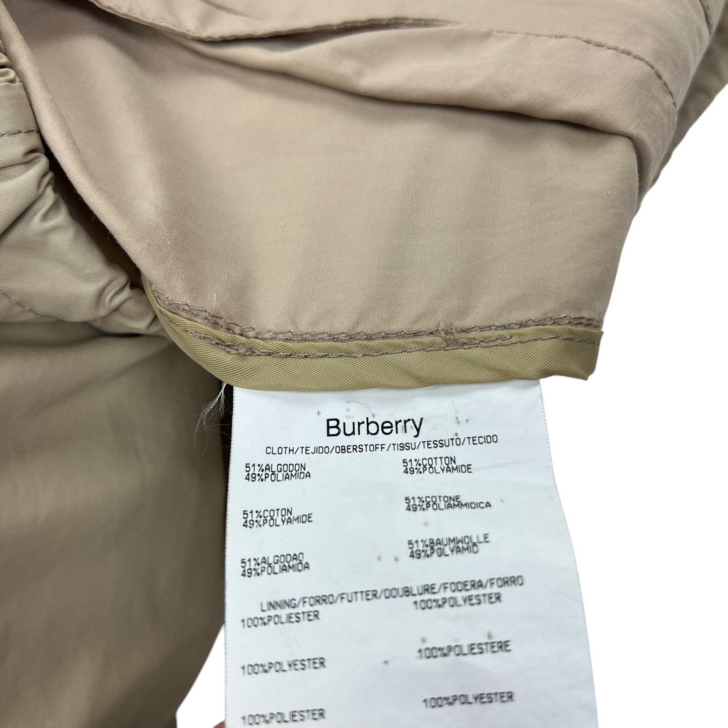Burberry Windbreaker Light Jacket - L Windbreakers Burberry coat outerwear pufferseason second hand vintage shop österreich germany deutschland angebot daunenjacke winterjacke jacke