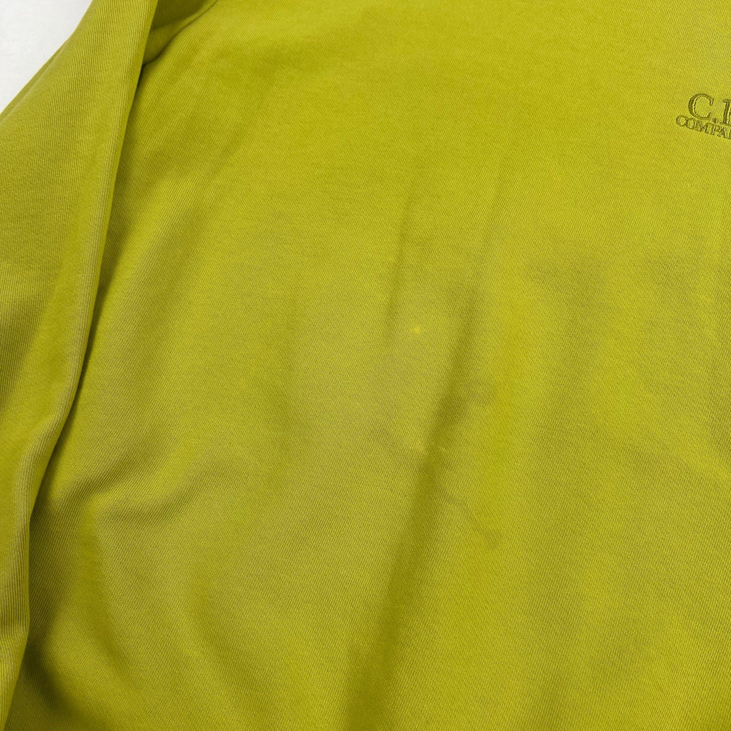 C.P. Company Sweater - L Sweaters CP Company coat outerwear pufferseason second hand vintage shop österreich germany deutschland angebot daunenjacke winterjacke jacke