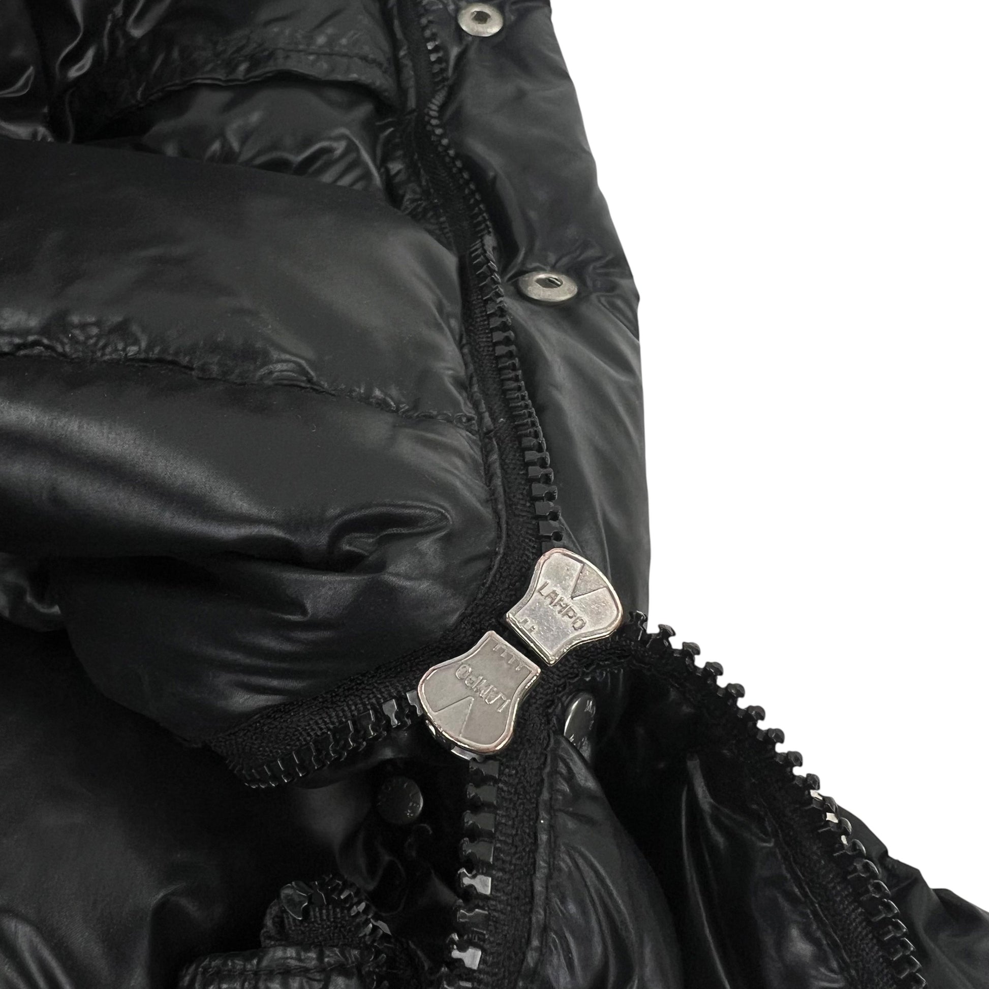 Moncler Bady Puffer Jacket - Women M black Moncler Moncler coat outerwear pufferseason second hand vintage shop österreich germany deutschland angebot daunenjacke winterjacke jacke