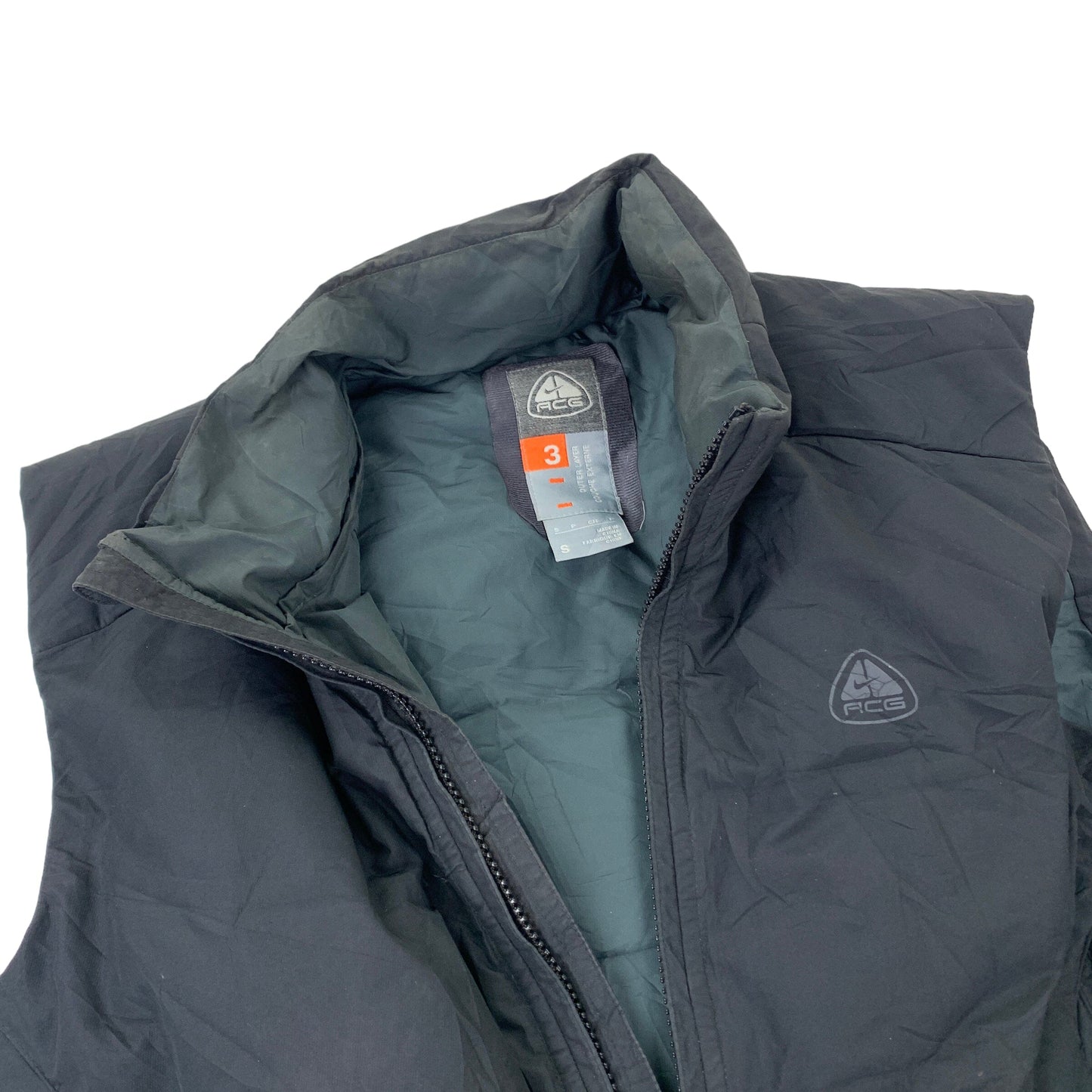 Nike ACG Puffer Vest Jacket - S Nike Nike coat outerwear pufferseason second hand vintage shop österreich germany deutschland angebot daunenjacke winterjacke jacke