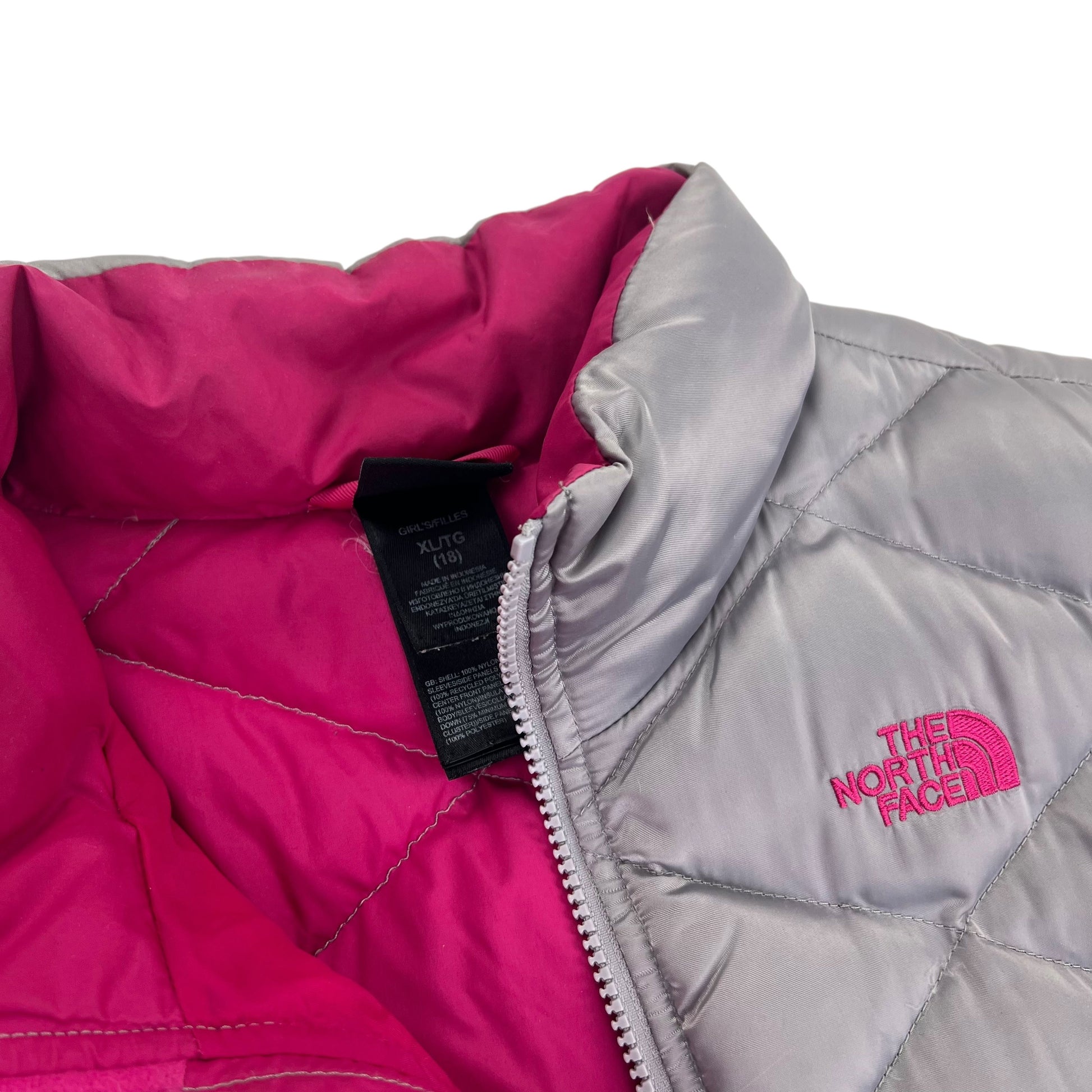 The North Face 550 Puffer Light Jacket - Girls XL The North Face The North Face coat outerwear pufferseason second hand vintage shop österreich germany deutschland angebot daunenjacke winterjacke jacke