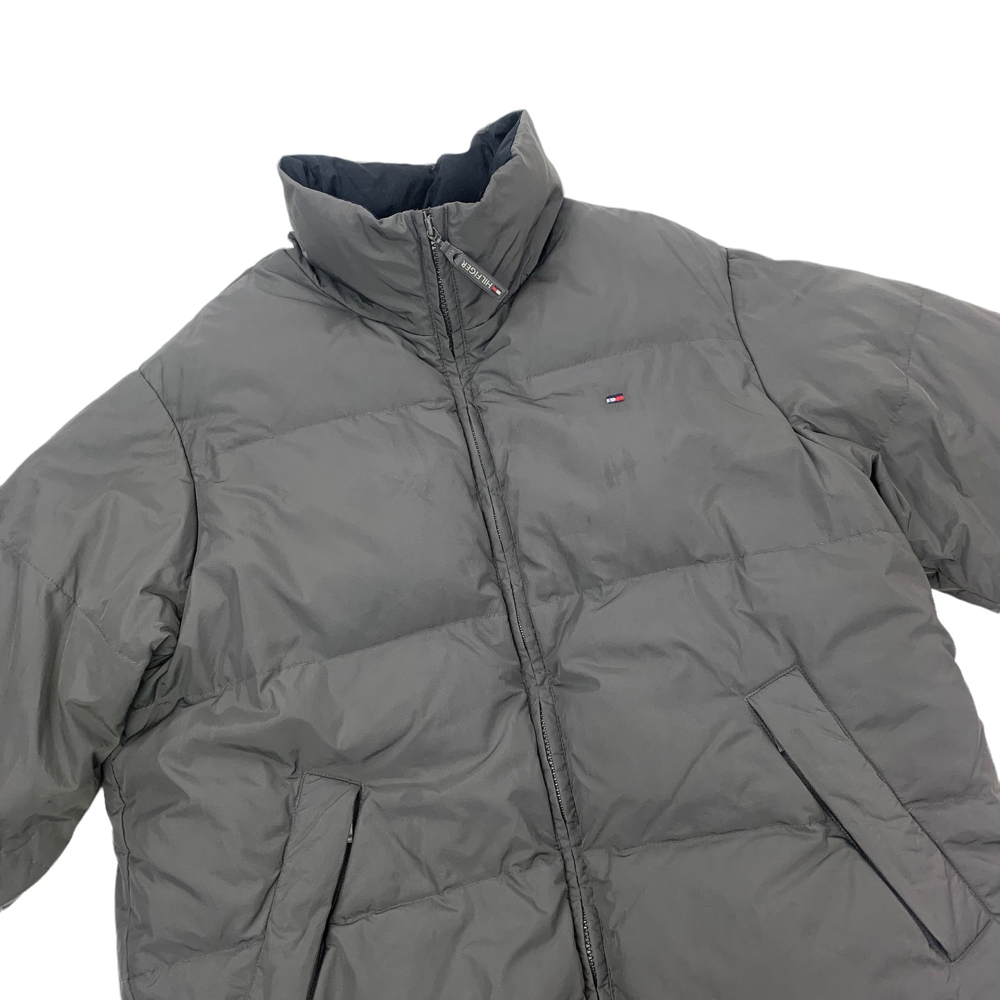 Tommy Hilfiger Puffer Jacket - M Tommy Hilfiger Tommy Hilfiger coat outerwear pufferseason second hand vintage shop österreich germany deutschland angebot daunenjacke winterjacke jacke