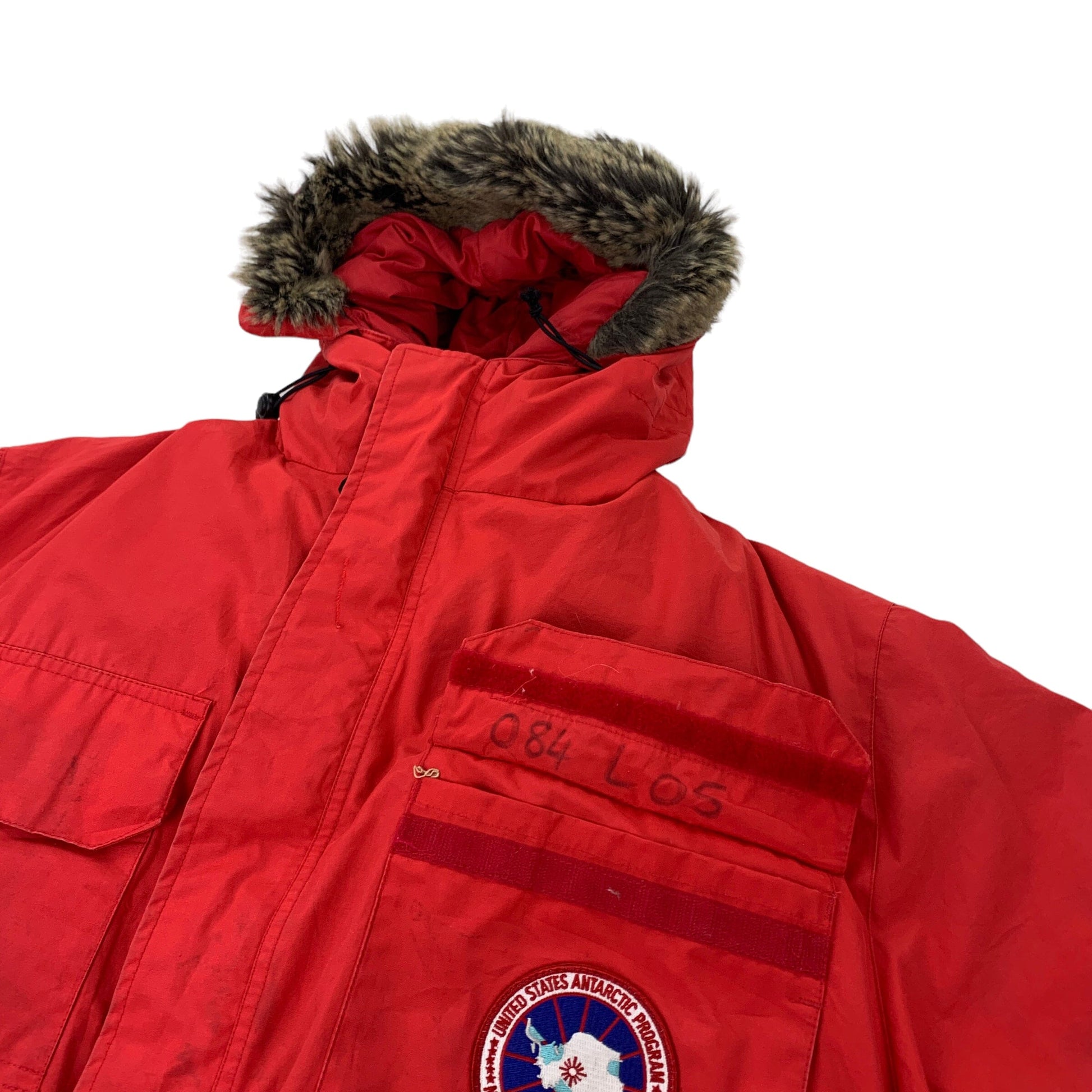 Vintage Canada Goose "BIG RED" Expedition Parka Coat Jacket Canada Goose Canada Goose coat outerwear pufferseason second hand vintage shop österreich germany deutschland angebot daunenjacke winterjacke jacke