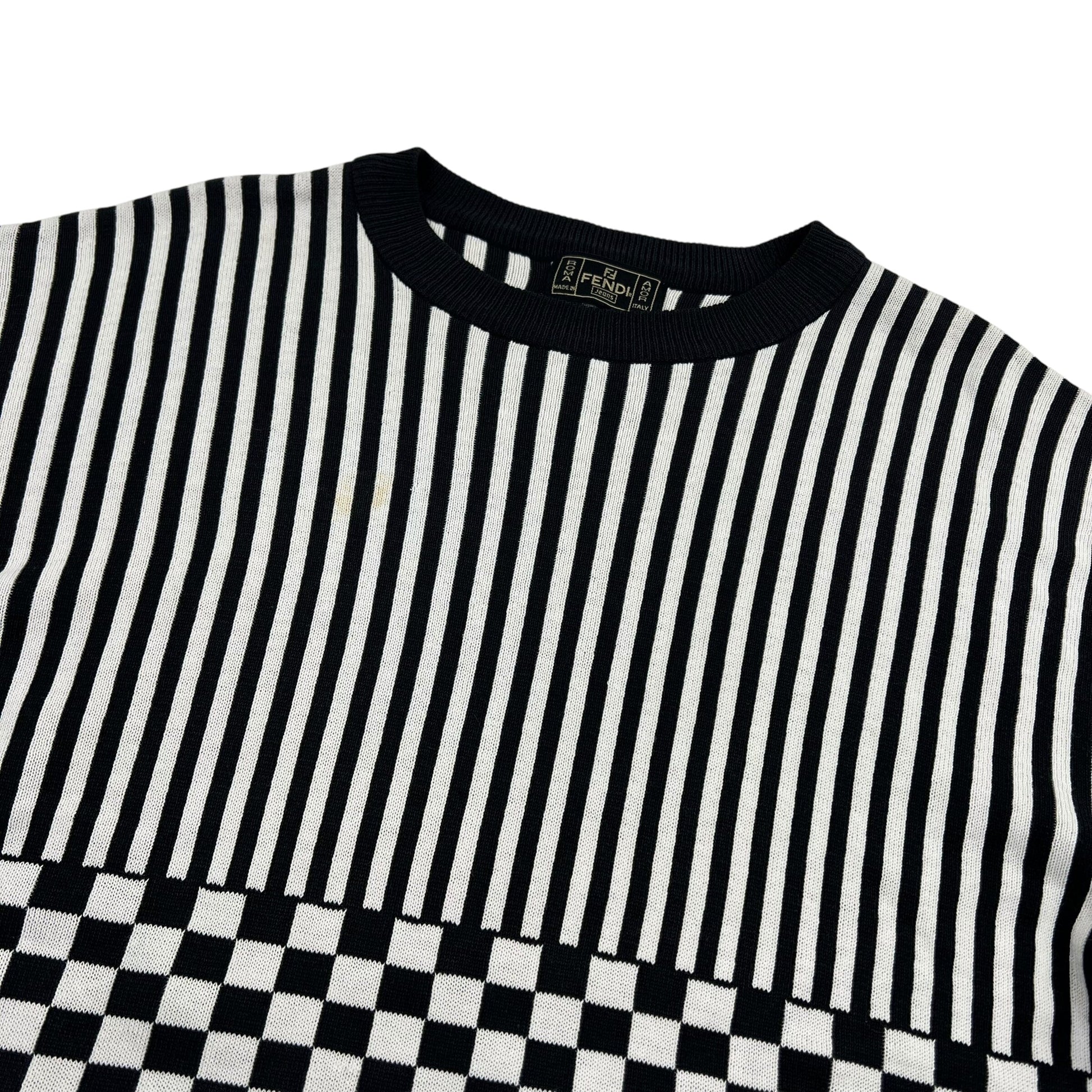 Vintage Fendi Sweater - S Sweaters Fendi coat outerwear pufferseason second hand vintage shop österreich germany deutschland angebot daunenjacke winterjacke jacke