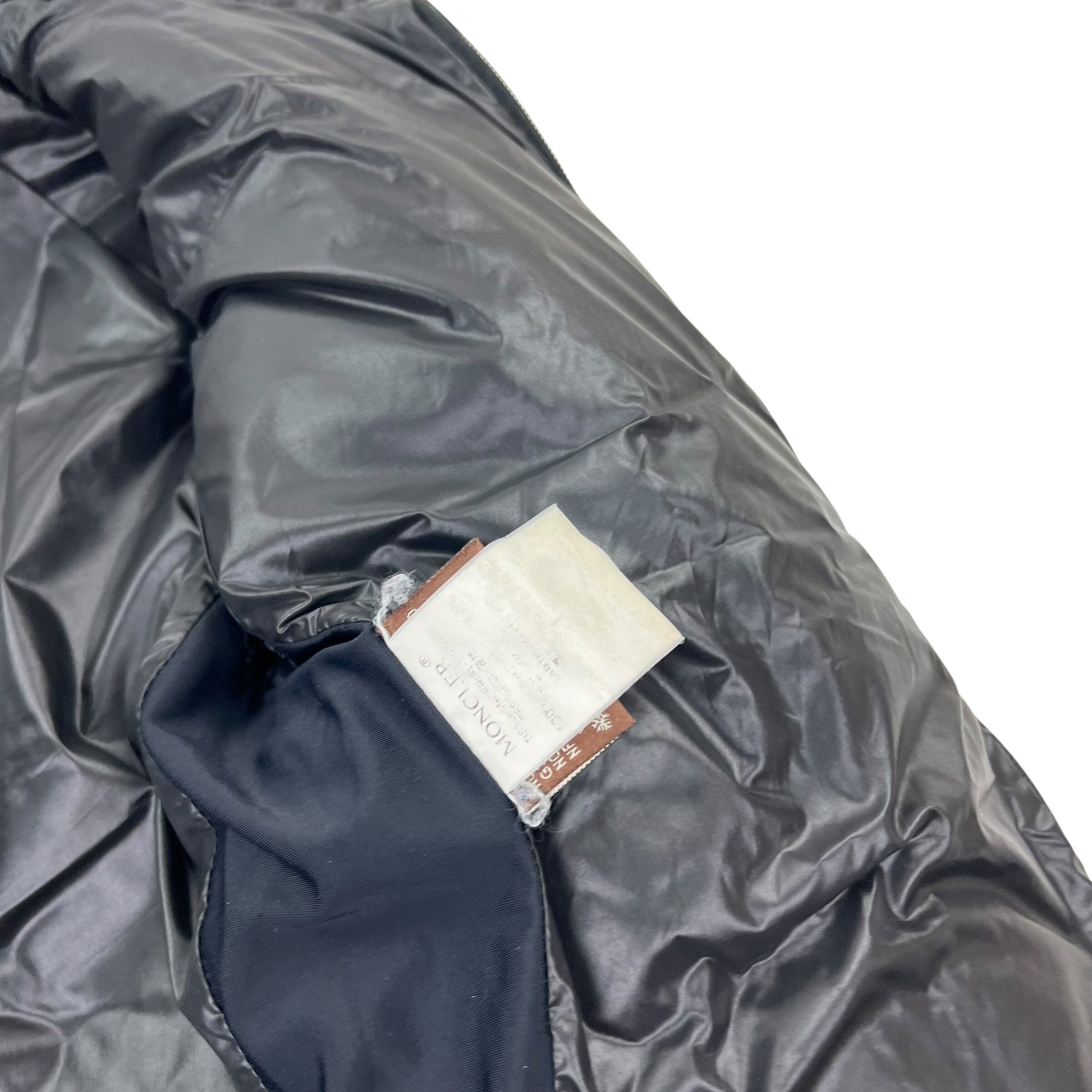 Vintage Moncler "brown label" Puffer Jacket - Women M/L Moncler Moncler coat outerwear pufferseason second hand vintage shop österreich germany deutschland angebot daunenjacke winterjacke jacke