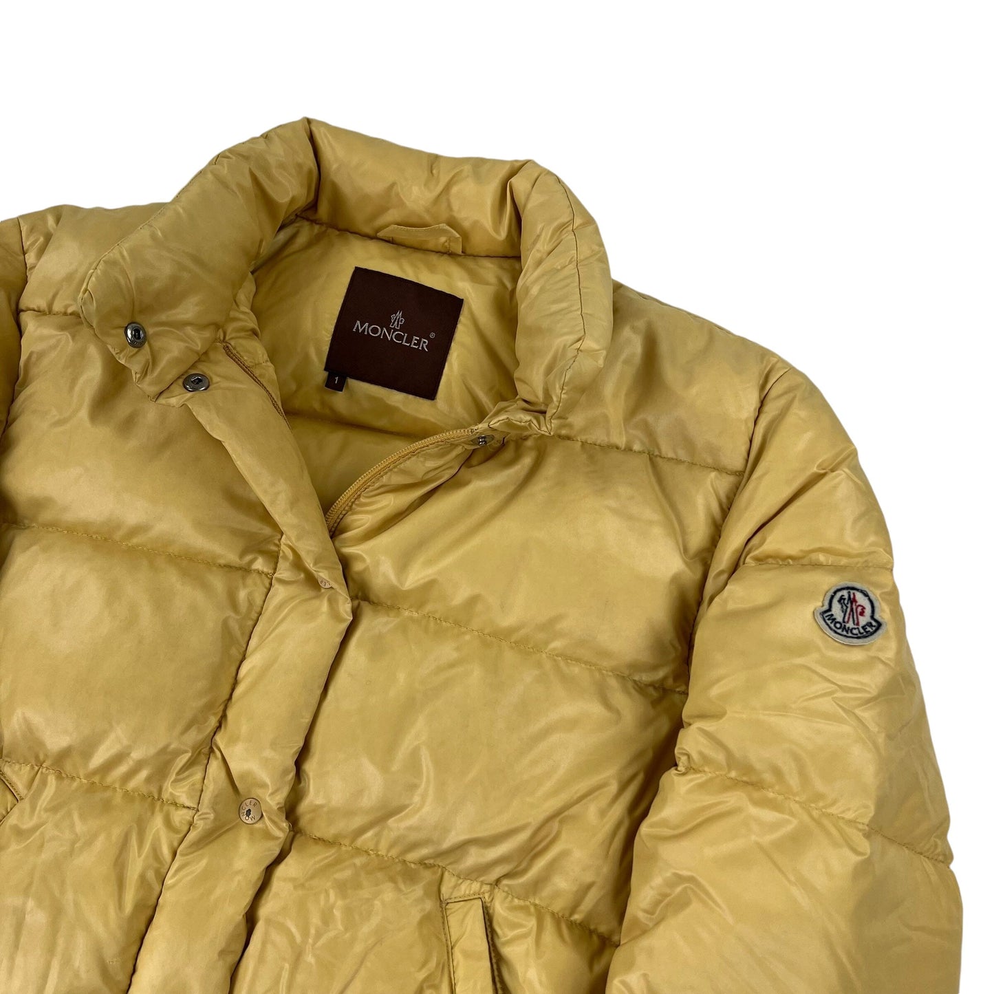 Vintage Moncler Puffer Jacket - Women S Moncler Moncler coat outerwear pufferseason second hand vintage shop österreich germany deutschland angebot daunenjacke winterjacke jacke