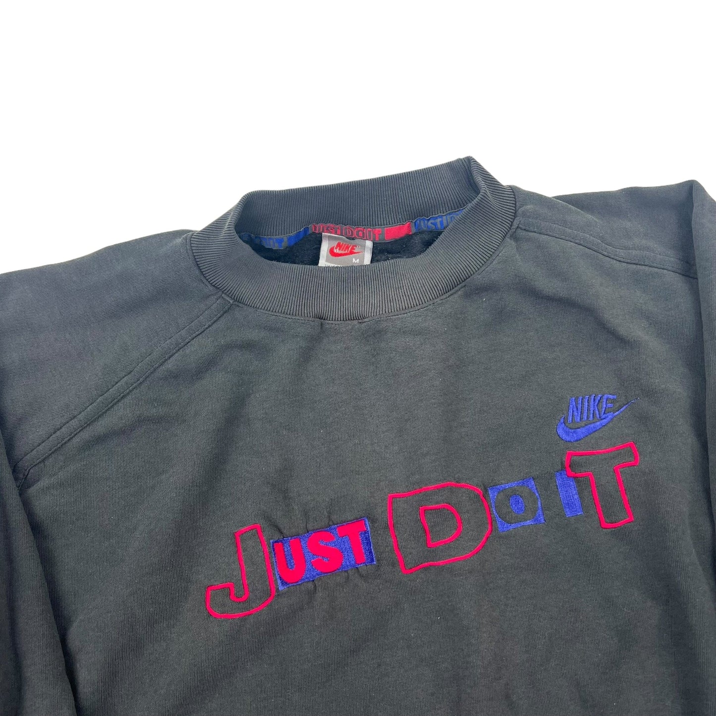 Vintage Nike Sweater - Women M Sweaters Nike coat outerwear pufferseason second hand vintage shop österreich germany deutschland angebot daunenjacke winterjacke jacke