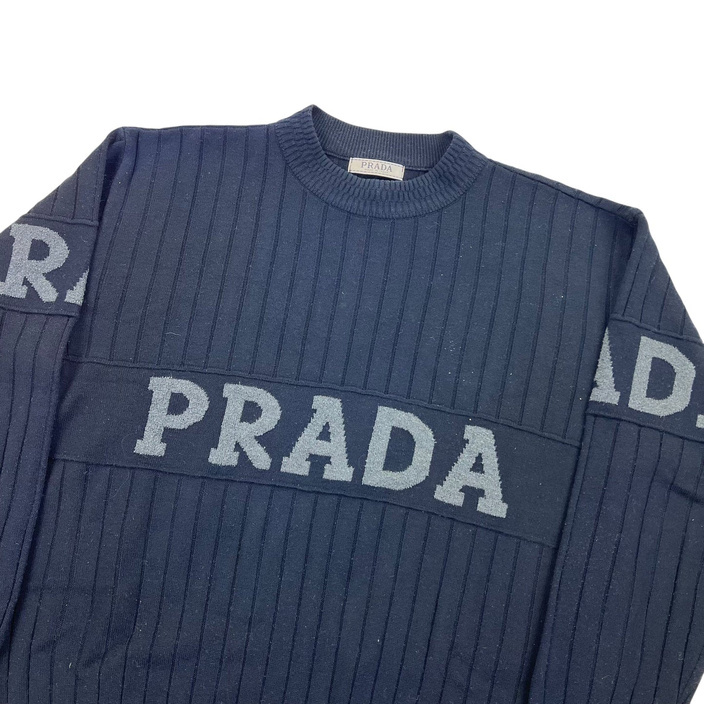 Vintage Prada Milano Spellout Sweater - L Sweaters Prada coat outerwear pufferseason second hand vintage shop österreich germany deutschland angebot daunenjacke winterjacke jacke