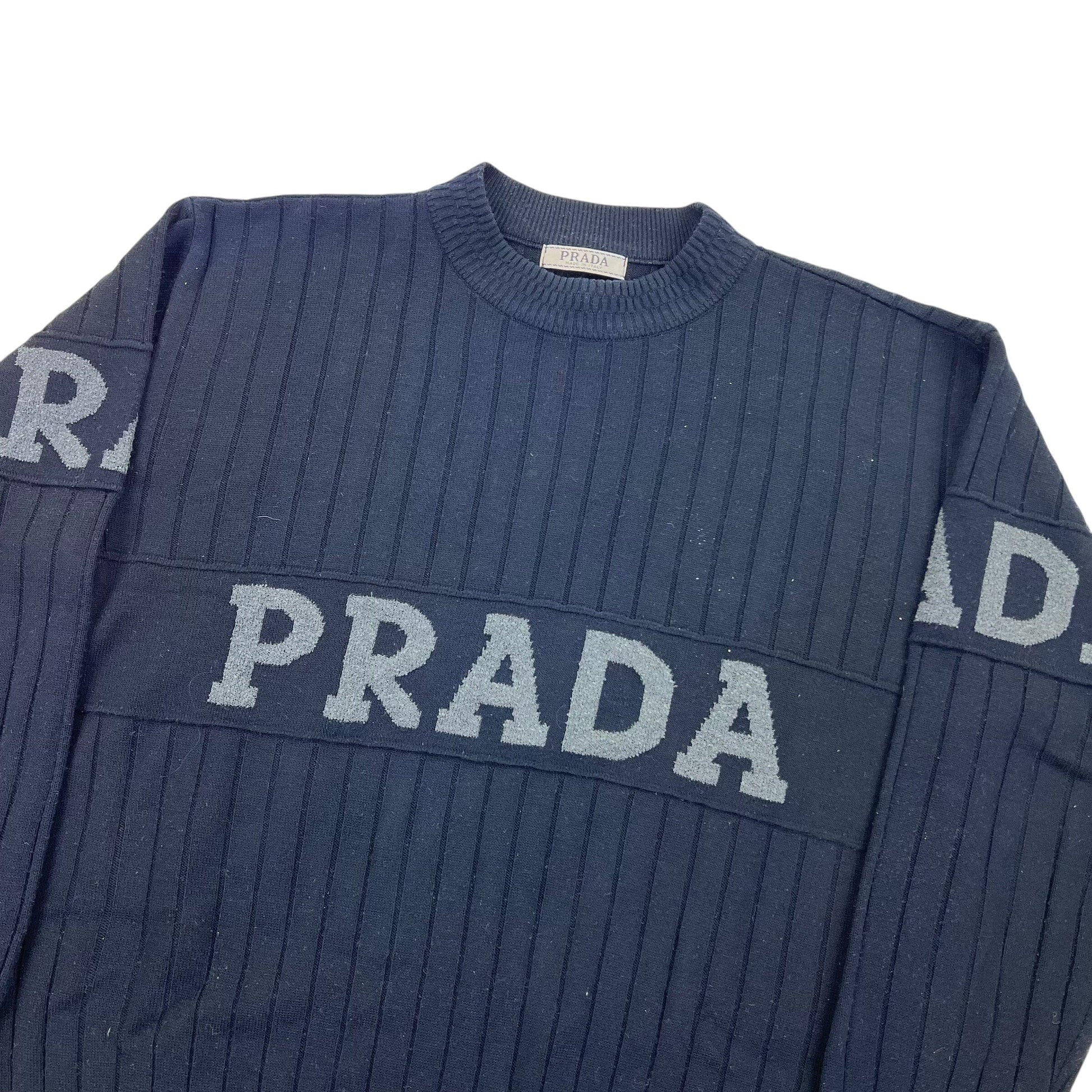 Vintage Prada Milano Spellout Sweater - L Sweaters Prada coat outerwear pufferseason second hand vintage shop österreich germany deutschland angebot daunenjacke winterjacke jacke