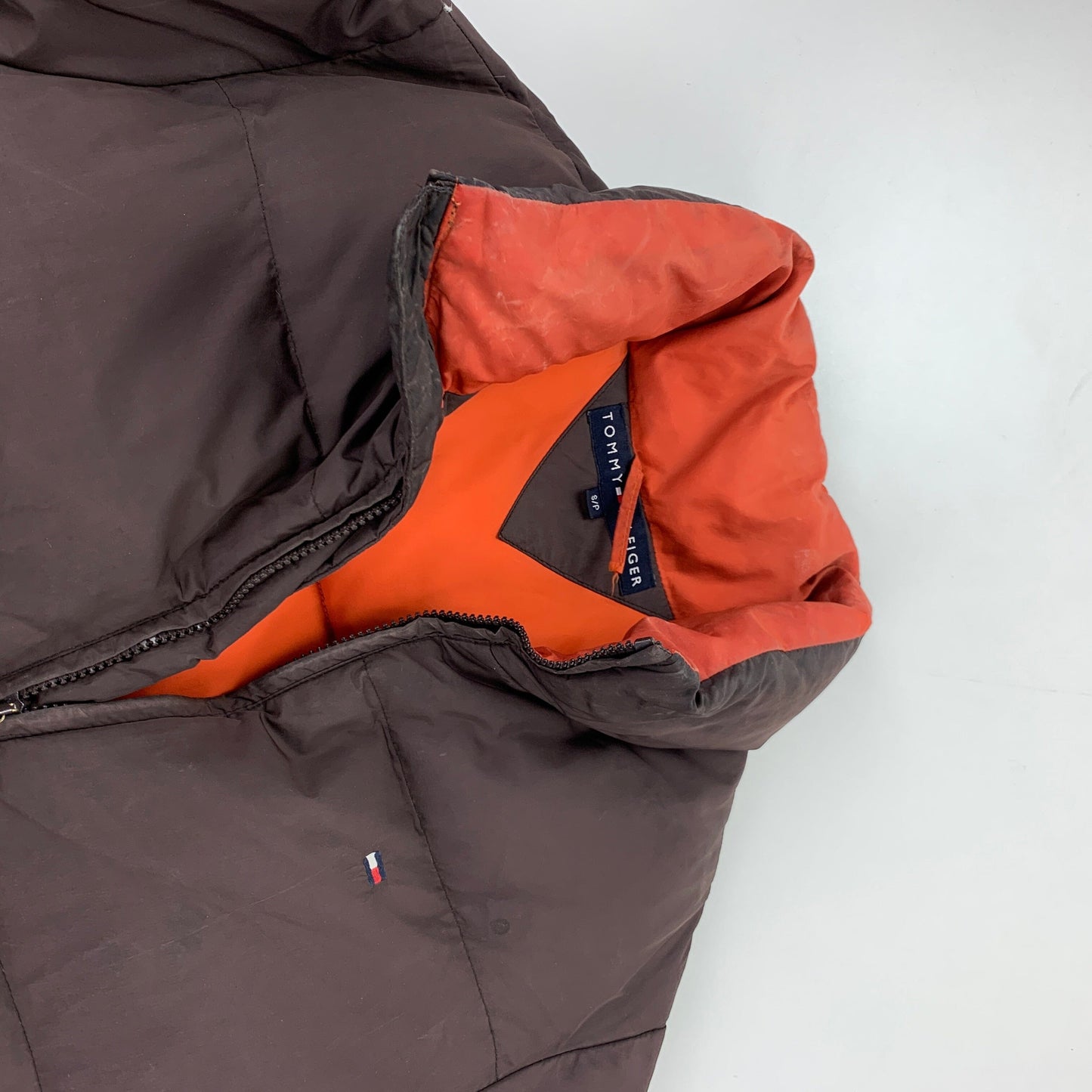 Tommy Hilfiger Winter Puffer Down Jacket - S Tommy Hilfiger Tommy Hilfiger coat outerwear pufferseason second hand vintage shop österreich germany deutschland angebot daunenjacke winterjacke jacke