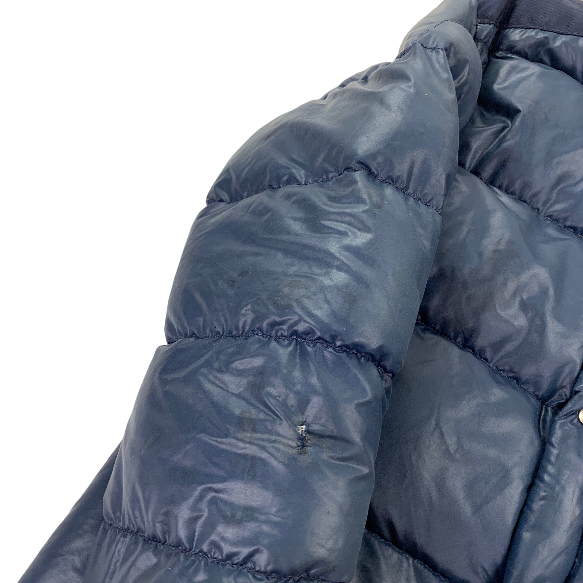 80s Moncler Puffer Jacket - L Moncler Moncler coat outerwear pufferseason second hand vintage shop österreich germany deutschland angebot daunenjacke winterjacke jacke