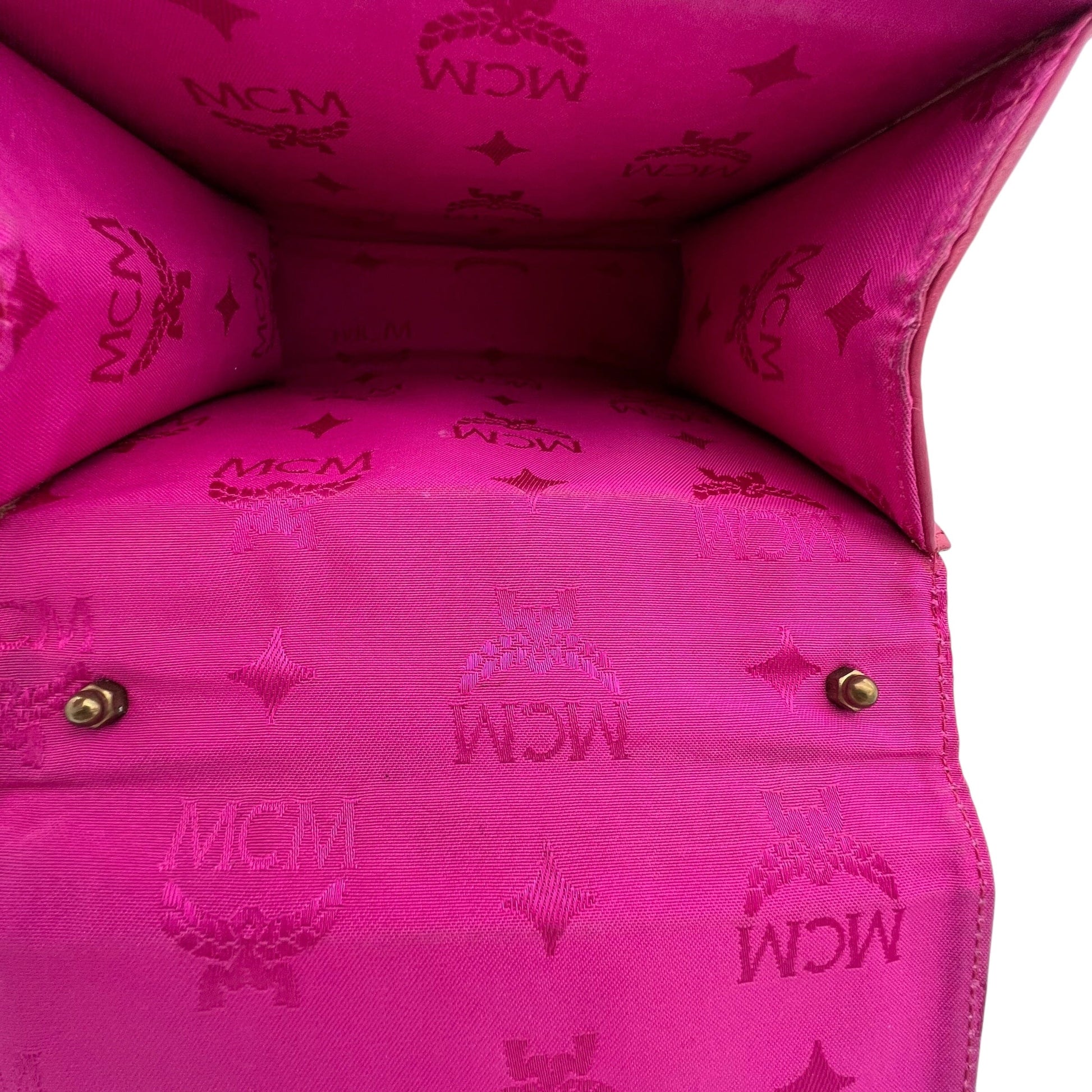 90s Vintage MCM Munich Evening Bag Handbag Designer Bags MCM coat outerwear pufferseason second hand vintage shop österreich germany deutschland angebot daunenjacke winterjacke jacke