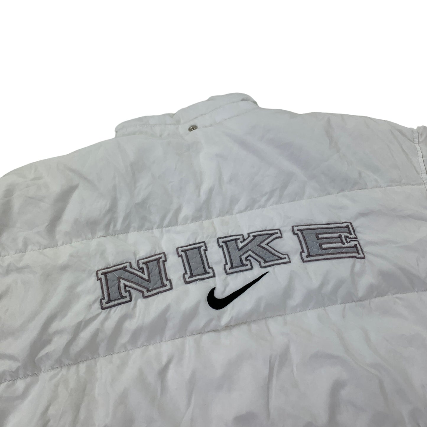 90s Vintage Nike Puffer - XL Nike Nike coat outerwear pufferseason second hand vintage shop österreich germany deutschland angebot daunenjacke winterjacke jacke