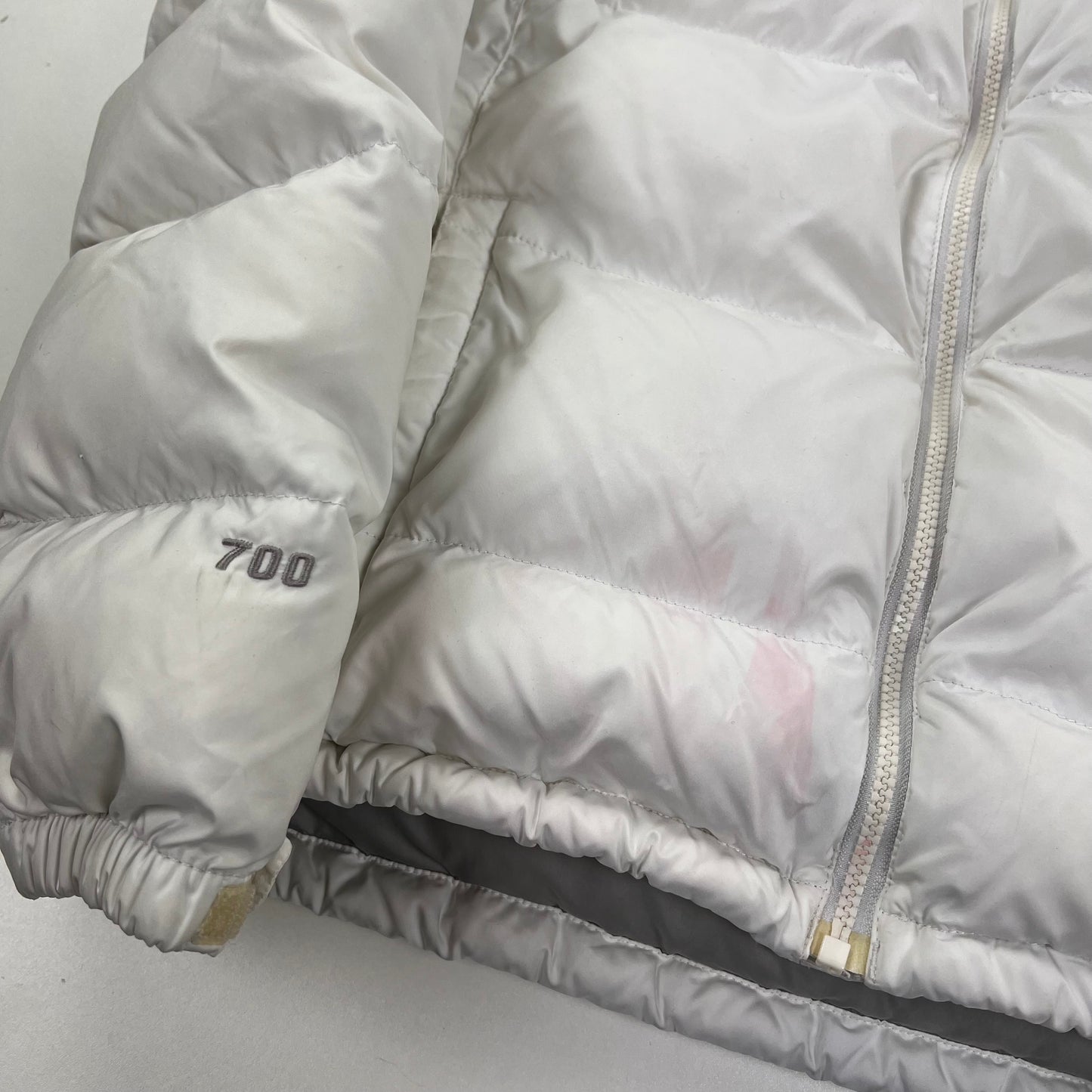 The North Face 700 Nuptse Puffer Jacket - Women M