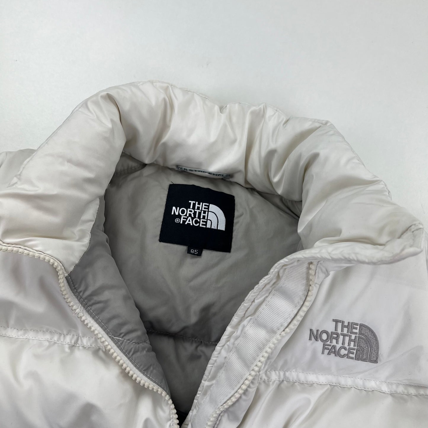 The North Face 700 Nuptse Puffer Jacket - Women M