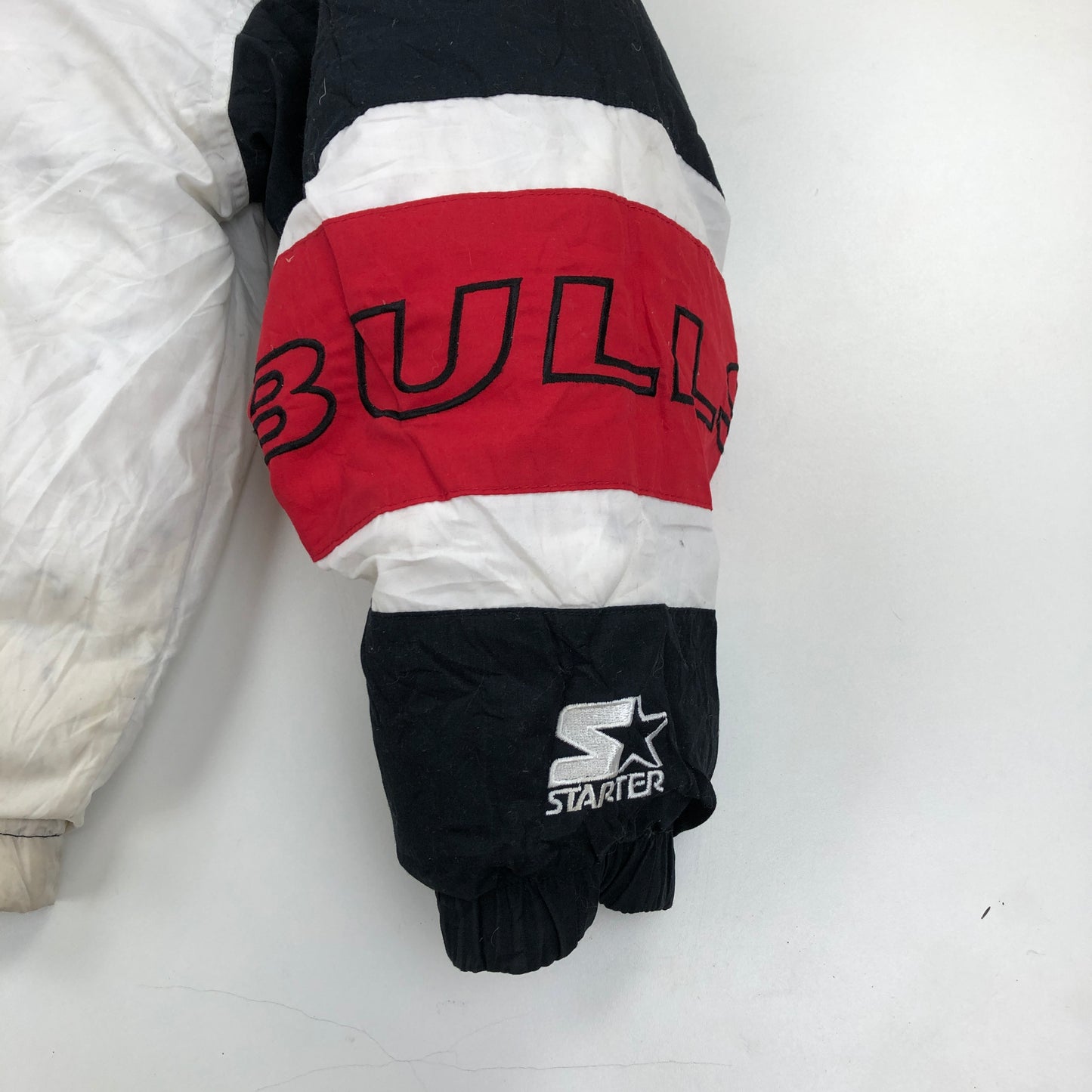 NBA Starter Chicago Bulls Reverse Puffer Jacket