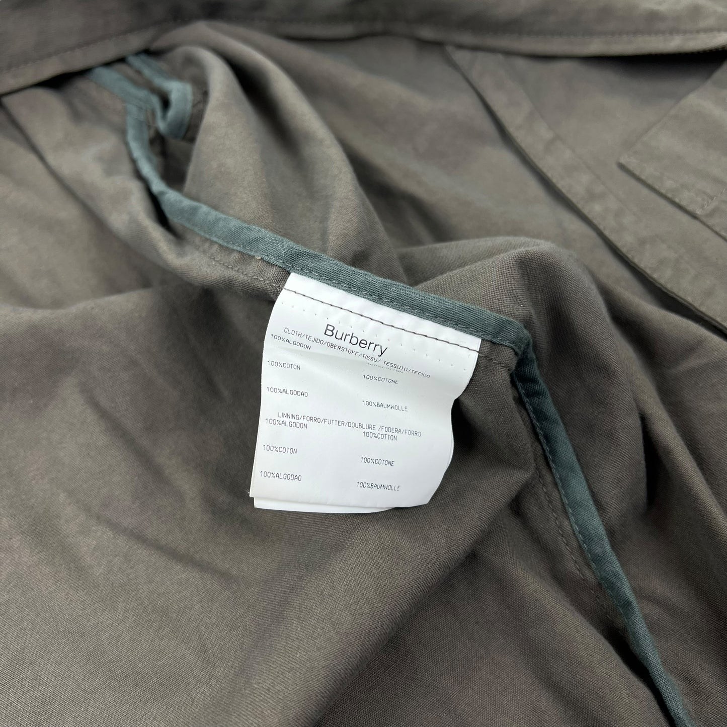 Burberry Windbreaker Jacket - L