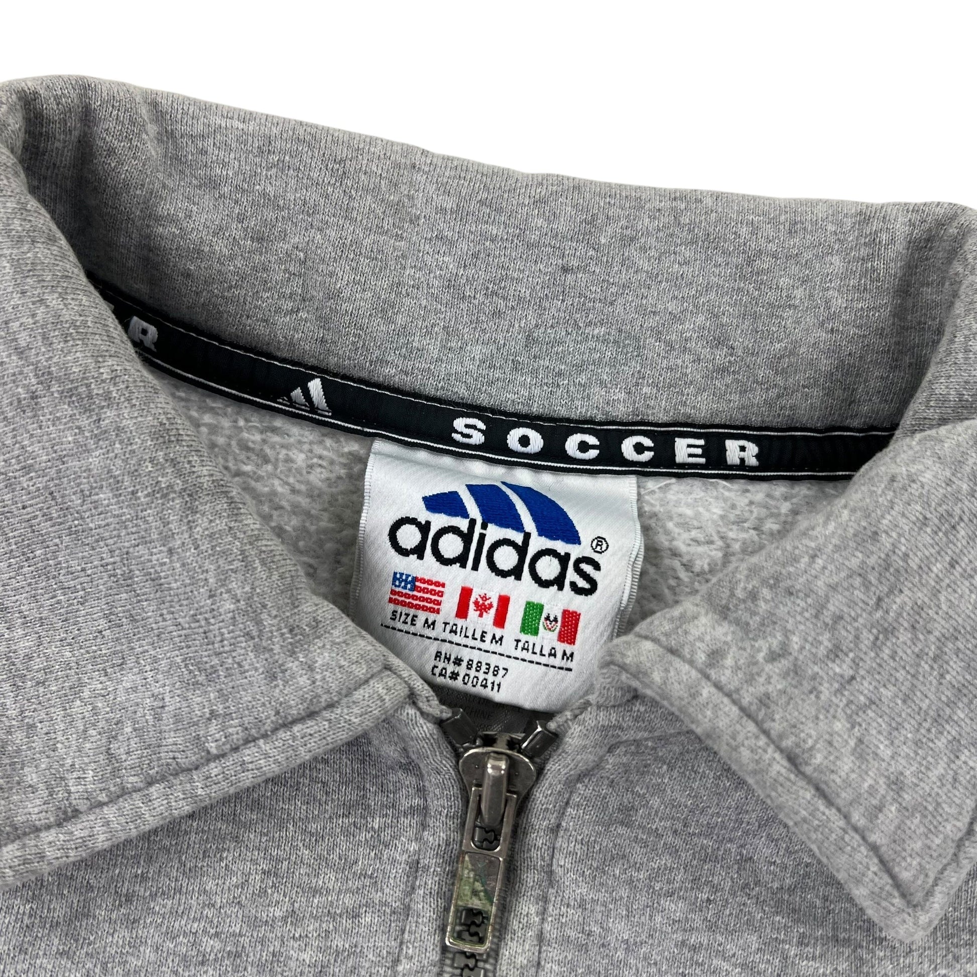 Adidas Equipment Soccer 1/4 Zip Sweater - M Sweaters Adidas coat outerwear pufferseason second hand vintage shop österreich germany deutschland angebot daunenjacke winterjacke jacke