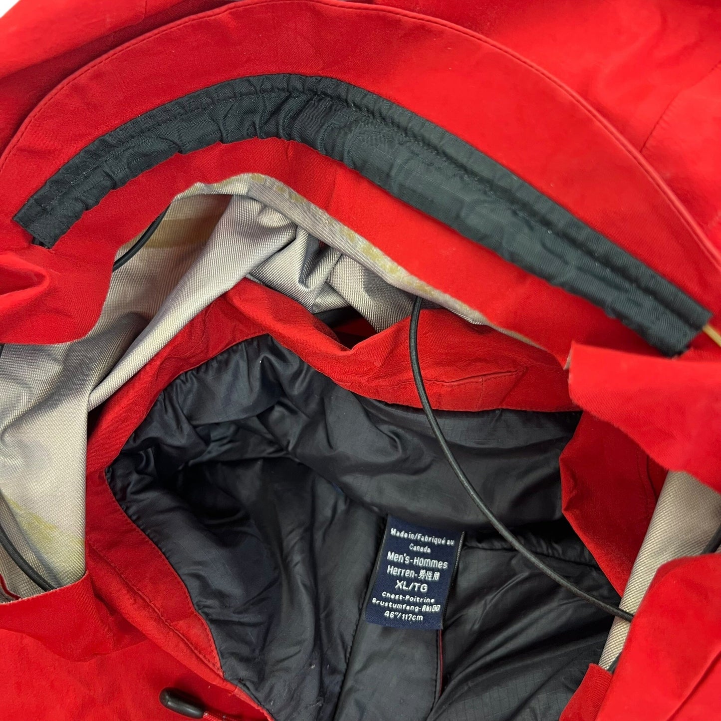 Arc'teryx Fission AR SL padded Hyprid Windstopper Jacket XL Windbreakers Arc'teryx coat outerwear pufferseason second hand vintage shop österreich germany deutschland angebot daunenjacke winterjacke jacke