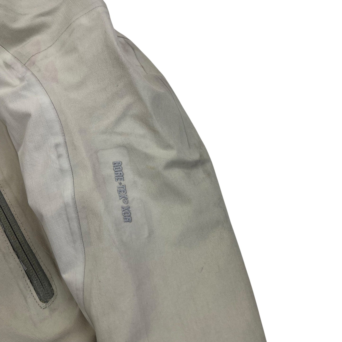 Arc'teryx Leaf Alpha Windstopper Jacket - women L Windbreakers Arc'teryx coat outerwear pufferseason second hand vintage shop österreich germany deutschland angebot daunenjacke winterjacke jacke