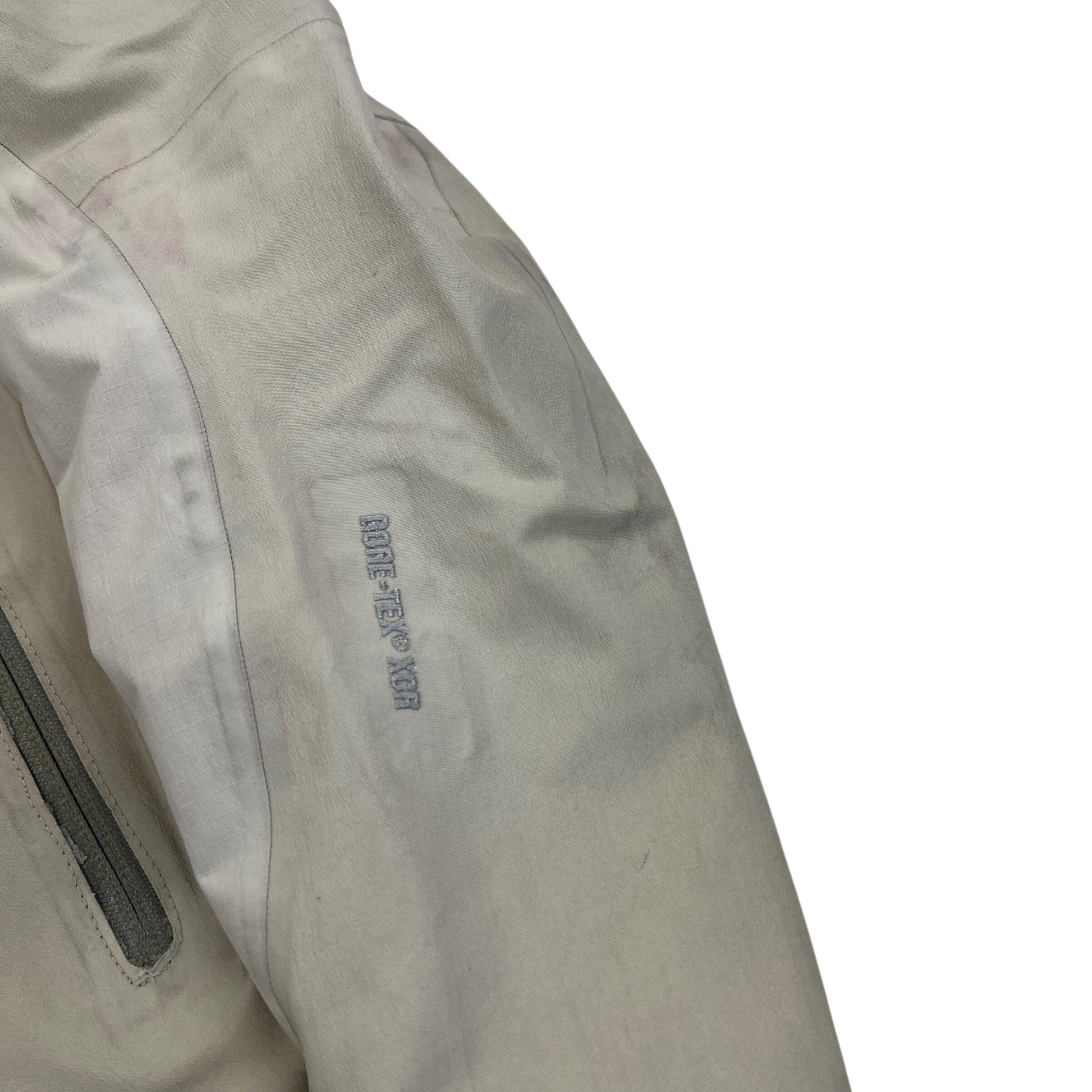 Arc'teryx Leaf Alpha Windstopper Jacket - women L Windbreakers Arc'teryx coat outerwear pufferseason second hand vintage shop österreich germany deutschland angebot daunenjacke winterjacke jacke