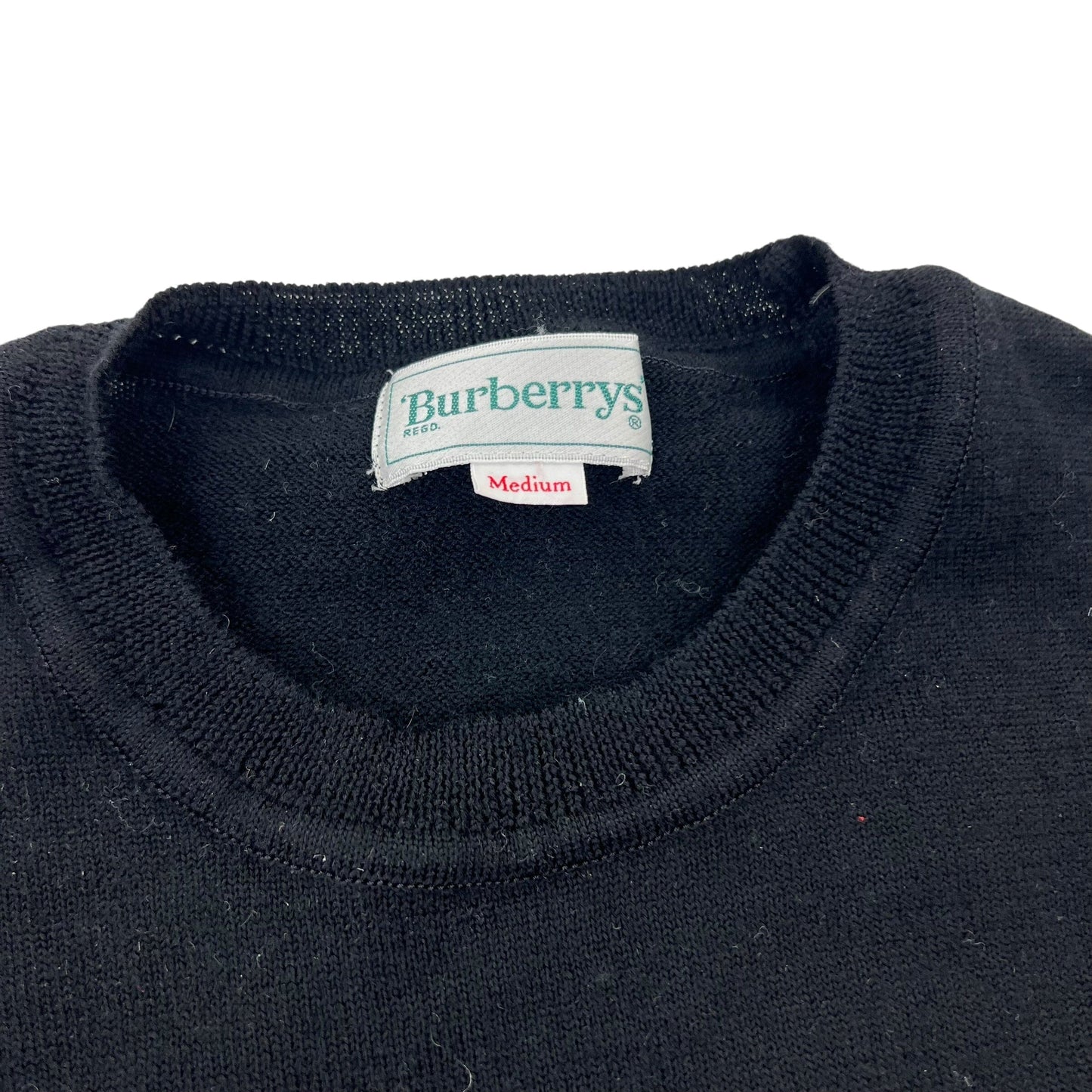 Burberry Knit Sweater - Women M pufferseason coat outerwear pufferseason second hand vintage shop österreich germany deutschland angebot daunenjacke winterjacke jacke