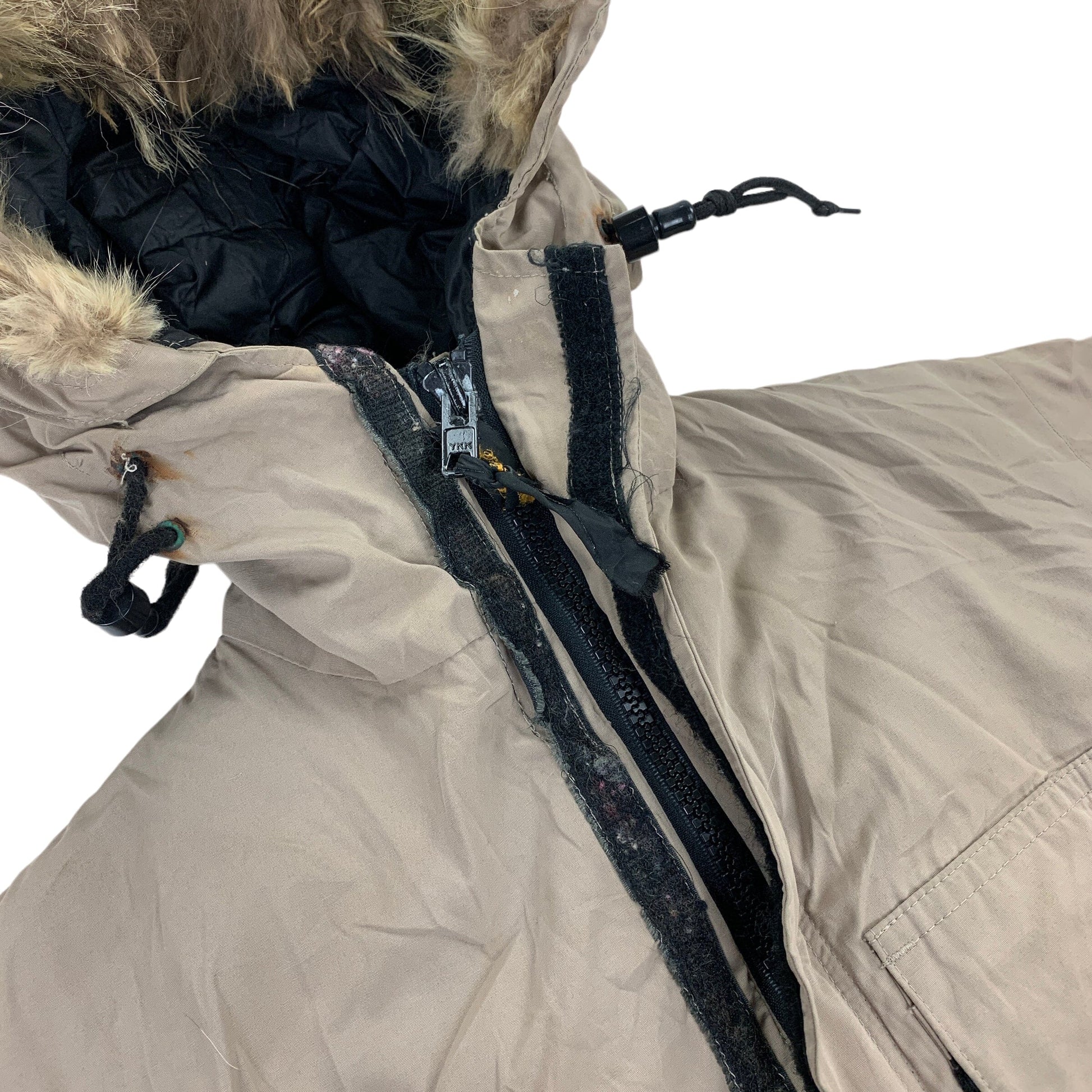Canada Goose Parka - XS Canada Goose Canada Goose coat outerwear pufferseason second hand vintage shop österreich germany deutschland angebot daunenjacke winterjacke jacke