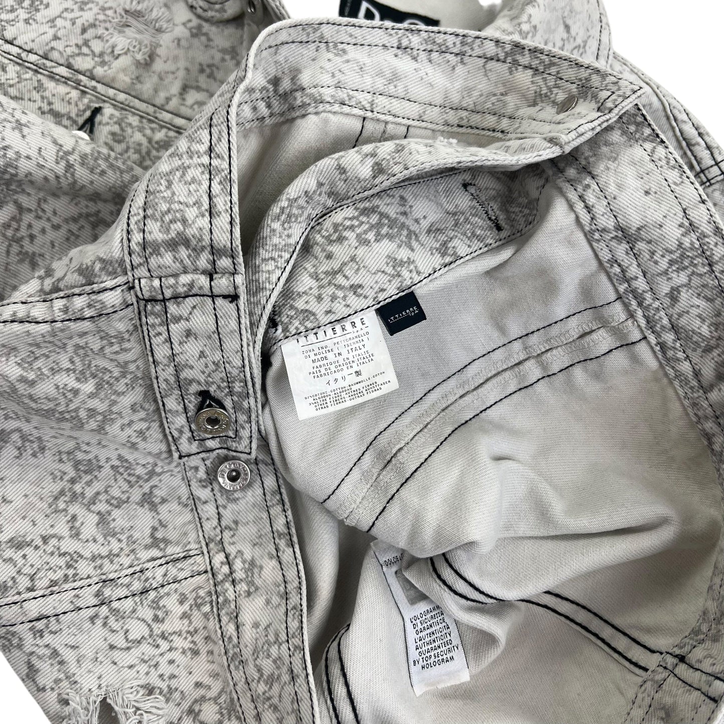 Dolce & Gabbana Jeans Jacket Windbreaker - women XS Windbreakers Dolce & Gabbana coat outerwear pufferseason second hand vintage shop österreich germany deutschland angebot daunenjacke winterjacke jacke