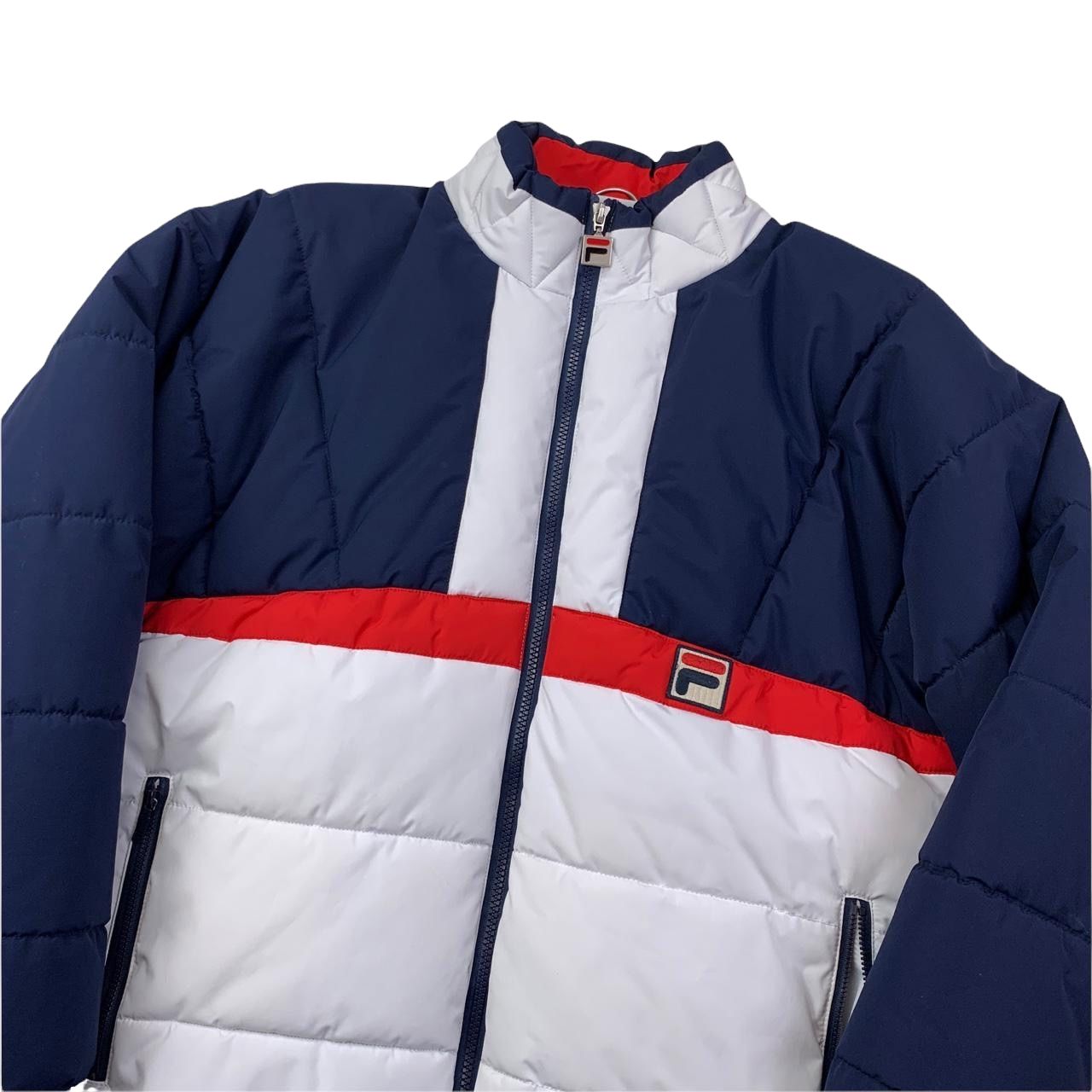 Fila Puffer Jacket - L Fila Fila coat outerwear pufferseason second hand vintage shop österreich germany deutschland angebot daunenjacke winterjacke jacke