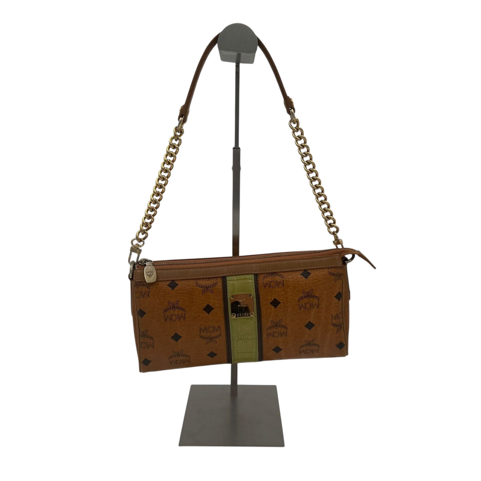 MCM Munich Mini Bag Handbag Handtasche Designer Bags MCM coat outerwear pufferseason second hand vintage shop österreich germany deutschland angebot daunenjacke winterjacke jacke