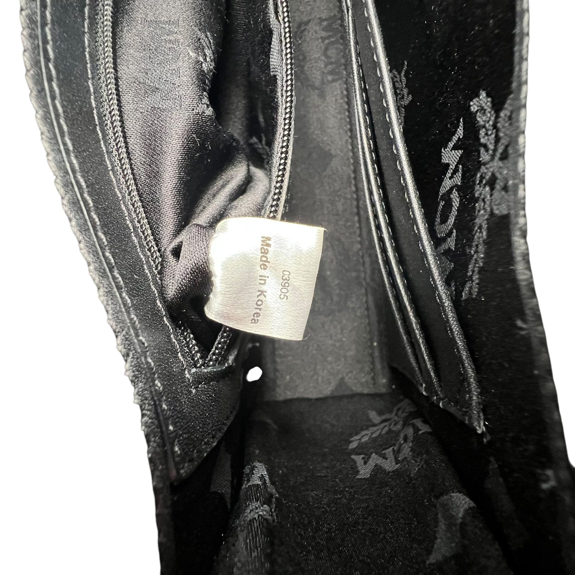 MCM Munich Mini Bag Handbag Handtasche Designer Bags MCM coat outerwear pufferseason second hand vintage shop österreich germany deutschland angebot daunenjacke winterjacke jacke