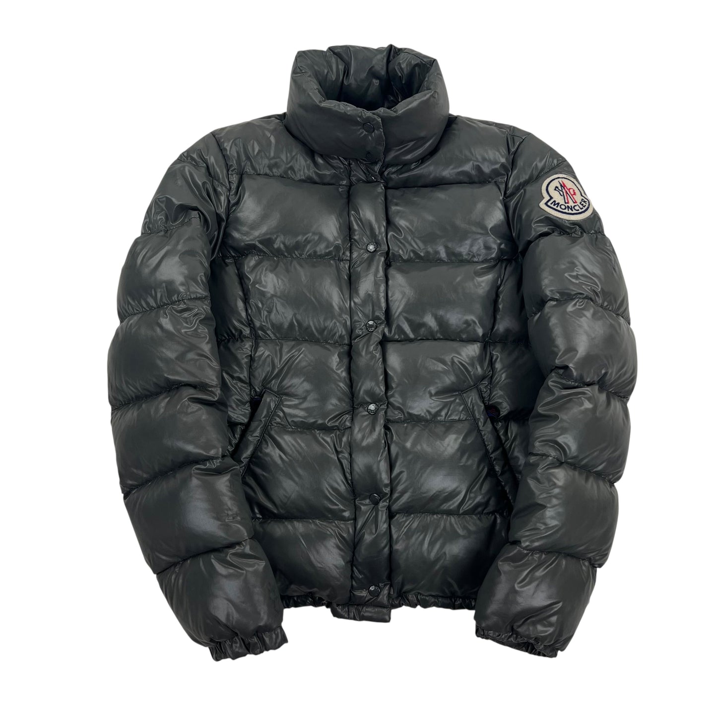 Moncler Bady Puffer Jacket - Women M grey Moncler Moncler coat outerwear pufferseason second hand vintage shop österreich germany deutschland angebot daunenjacke winterjacke jacke