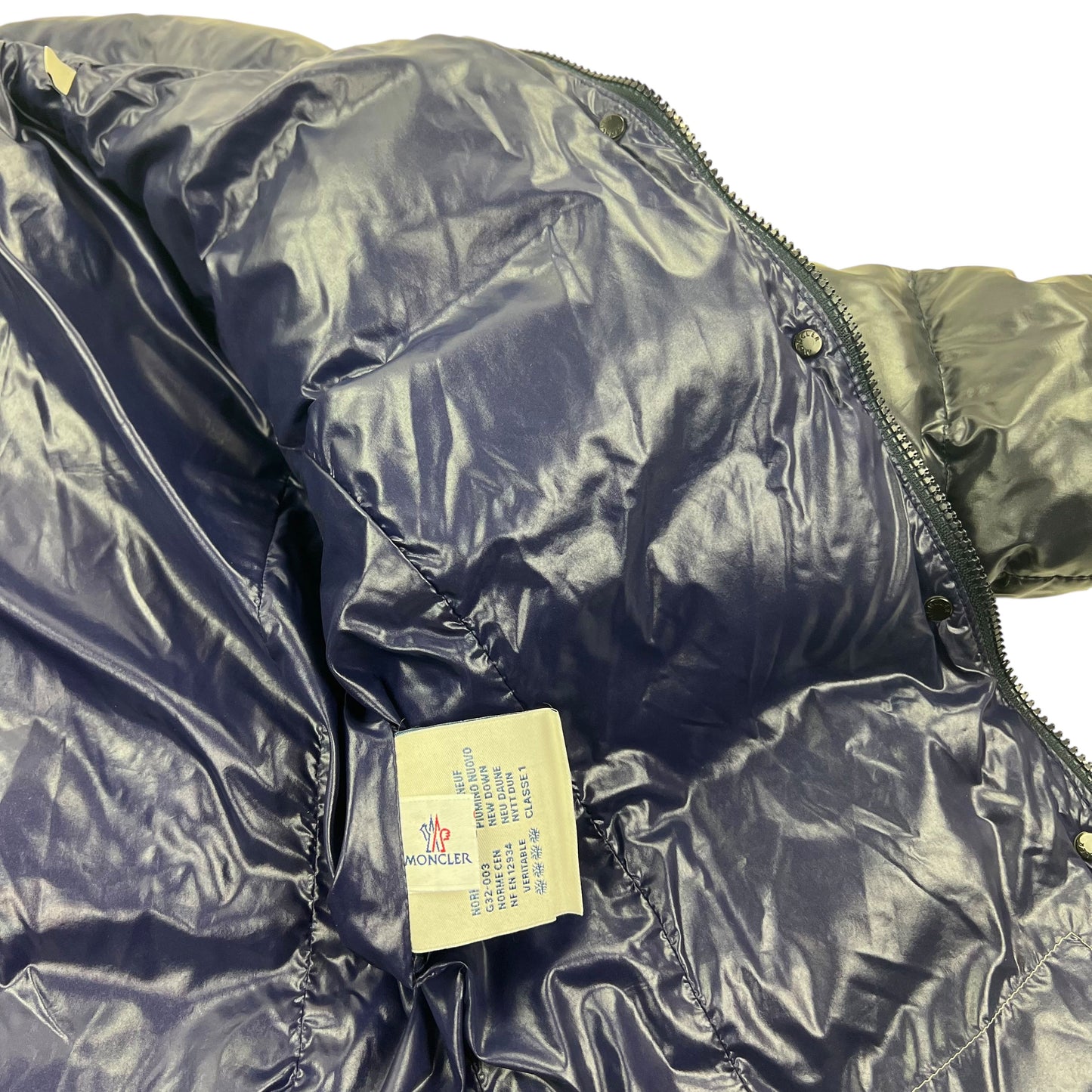 Moncler Bady Puffer Jacket - Women M navy Moncler Moncler coat outerwear pufferseason second hand vintage shop österreich germany deutschland angebot daunenjacke winterjacke jacke