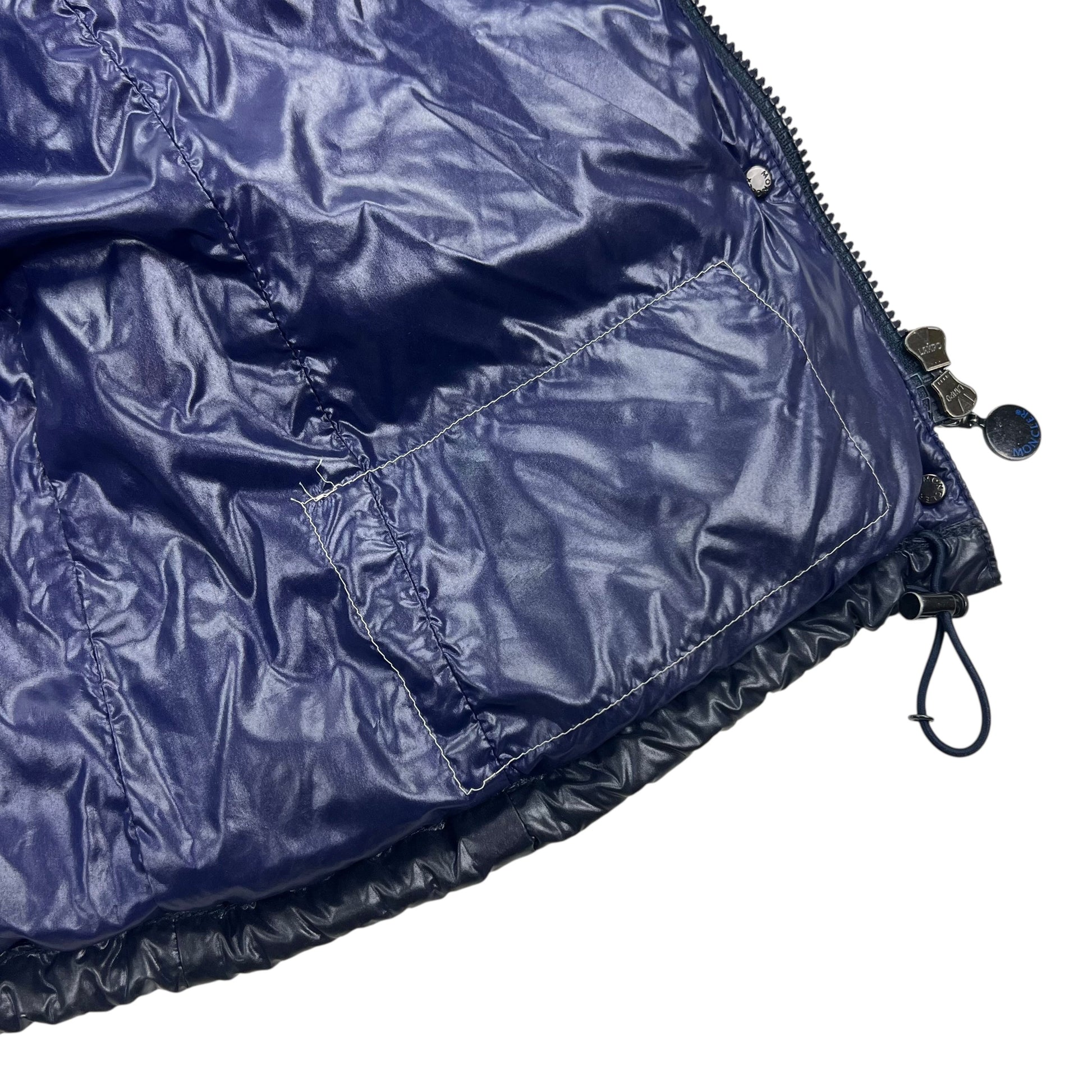 Moncler Bady Puffer Jacket - Women M navy Moncler Moncler coat outerwear pufferseason second hand vintage shop österreich germany deutschland angebot daunenjacke winterjacke jacke