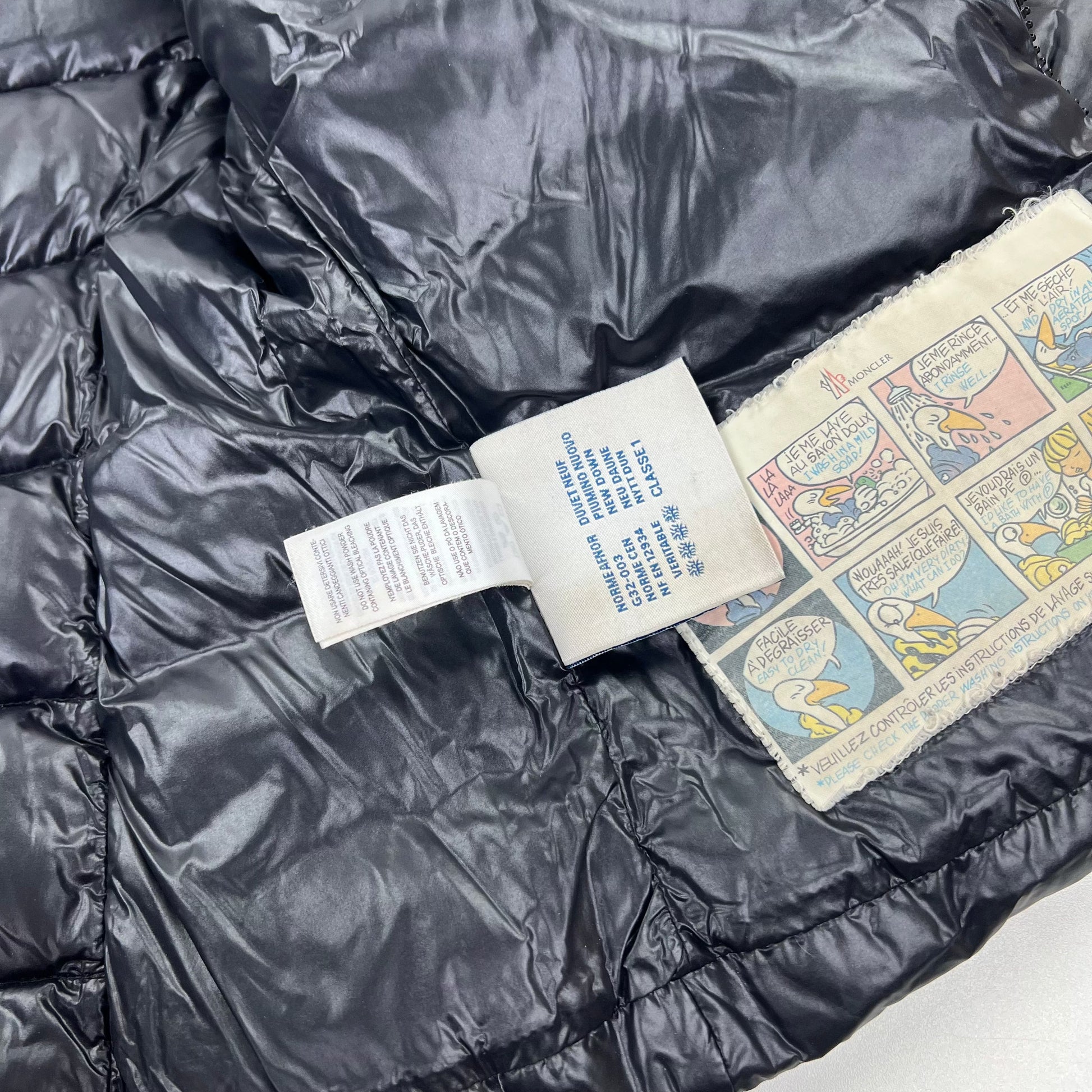 Moncler Bady Puffer Jacket - Women XS / Kids 152 Moncler Moncler coat outerwear pufferseason second hand vintage shop österreich germany deutschland angebot daunenjacke winterjacke jacke