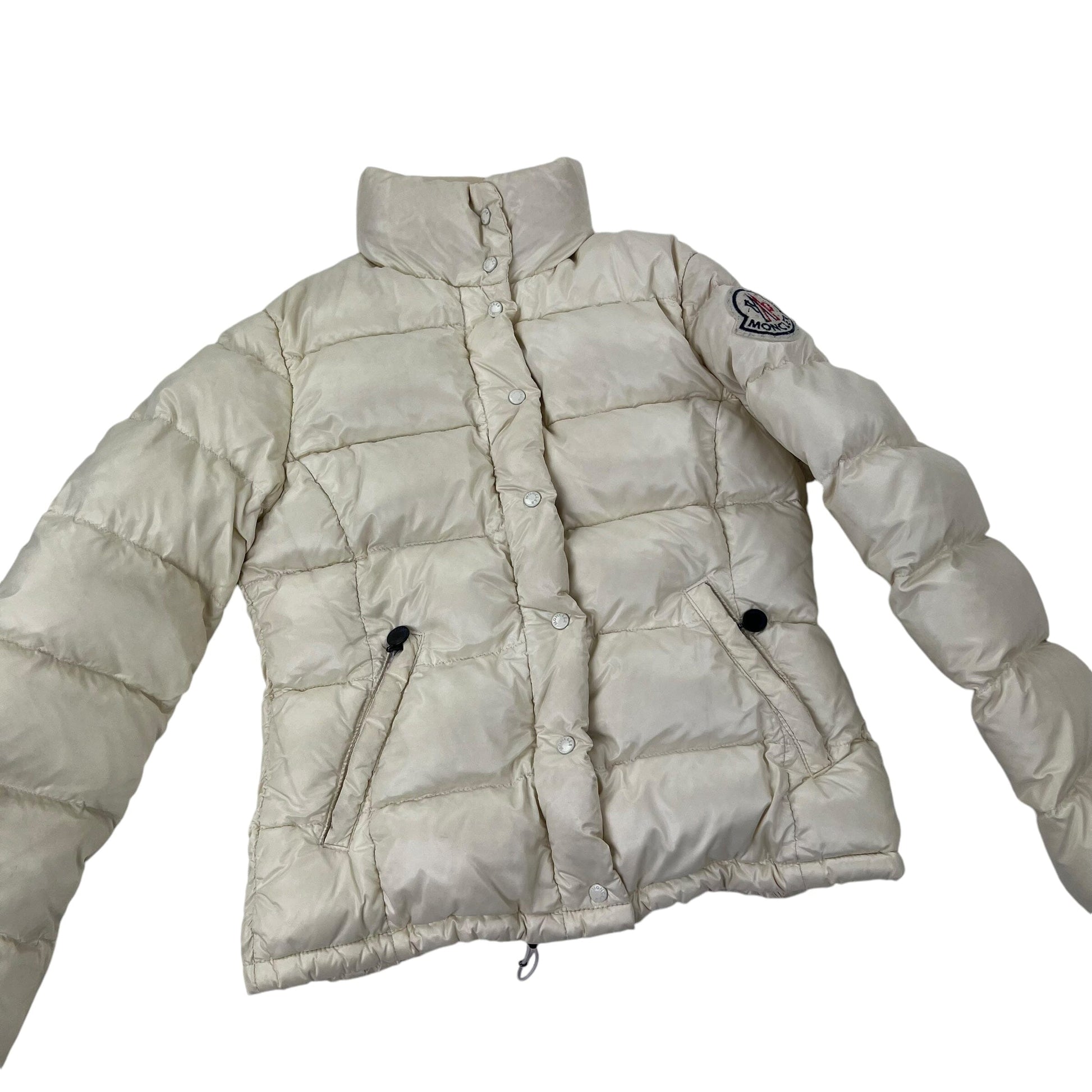 Moncler Puffer - Women Small Moncler Moncler coat outerwear pufferseason second hand vintage shop österreich germany deutschland angebot daunenjacke winterjacke jacke