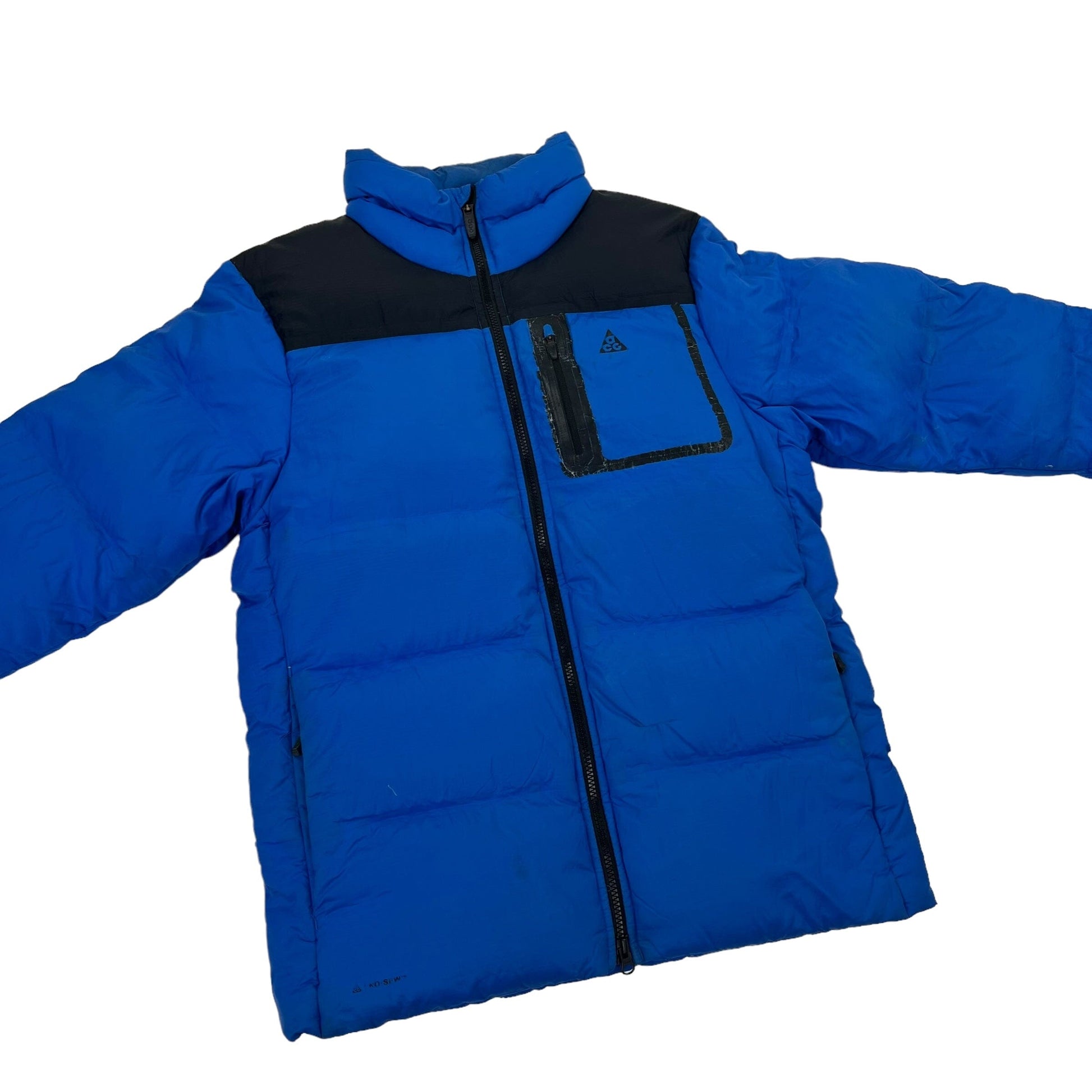 Nike ACG Puffer Jacket - M Nike Nike coat outerwear pufferseason second hand vintage shop österreich germany deutschland angebot daunenjacke winterjacke jacke