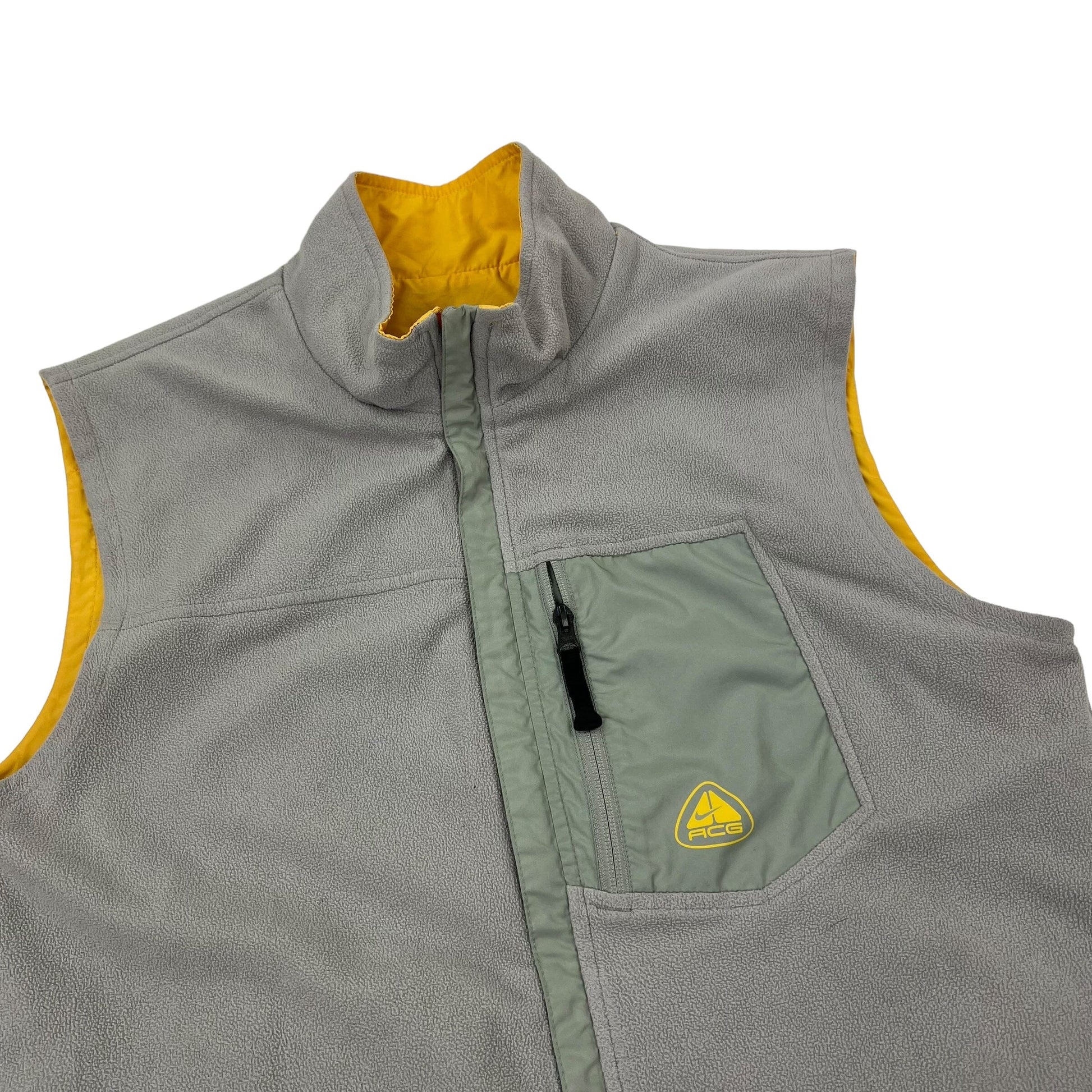 Nike ACG Reversible Vest Fleece Gilet - L Windbreakers Nike coat outerwear pufferseason second hand vintage shop österreich germany deutschland angebot daunenjacke winterjacke jacke