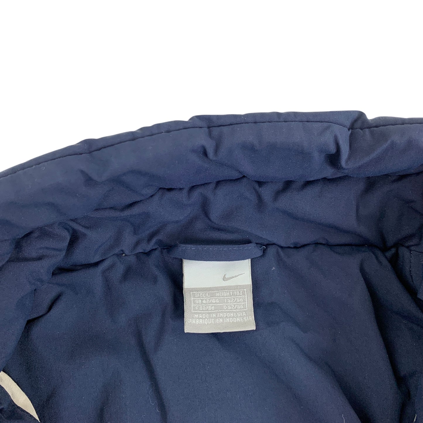 Nike Athletic Puffer Jacket - Nike Nike coat outerwear pufferseason second hand vintage shop österreich germany deutschland angebot daunenjacke winterjacke jacke