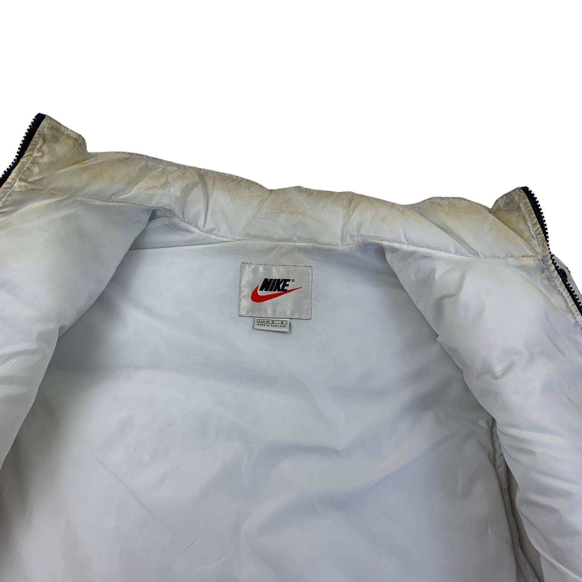 Nike Puffer Jacket - L Nike Nike coat outerwear pufferseason second hand vintage shop österreich germany deutschland angebot daunenjacke winterjacke jacke