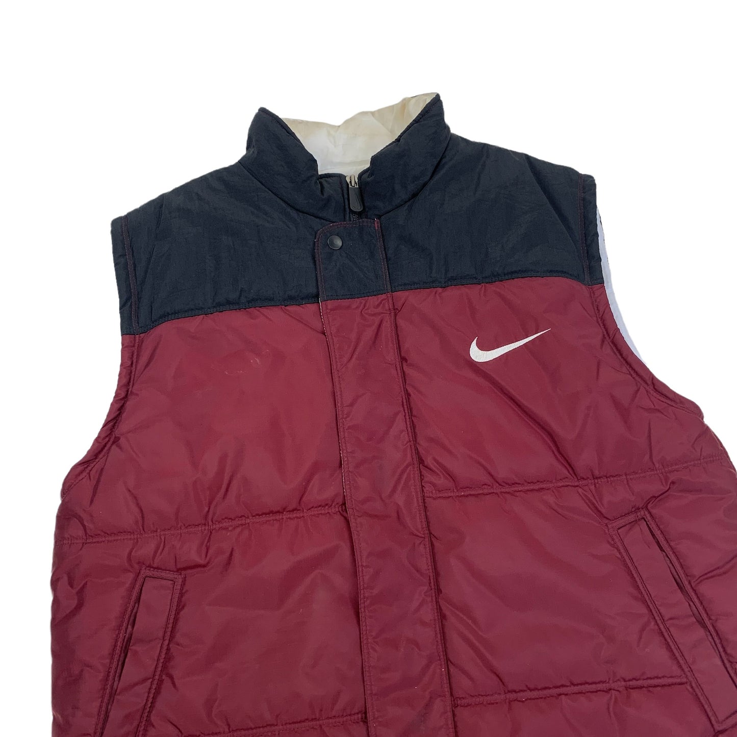 Nike Puffer Jacket - L Nike Nike coat outerwear pufferseason second hand vintage shop österreich germany deutschland angebot daunenjacke winterjacke jacke