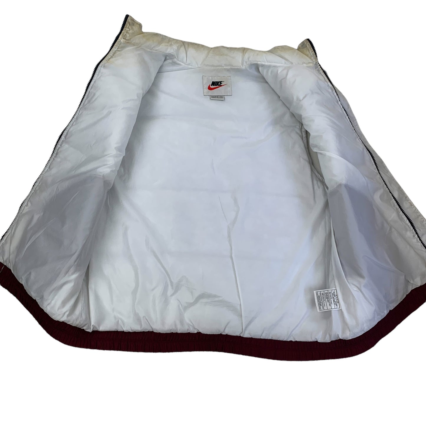 Nike Puffer Jacket - L Nike Nike coat outerwear pufferseason second hand vintage shop österreich germany deutschland angebot daunenjacke winterjacke jacke