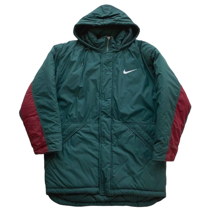 Nike Puffer Jacket - S Nike Nike coat outerwear pufferseason second hand vintage shop österreich germany deutschland angebot daunenjacke winterjacke jacke