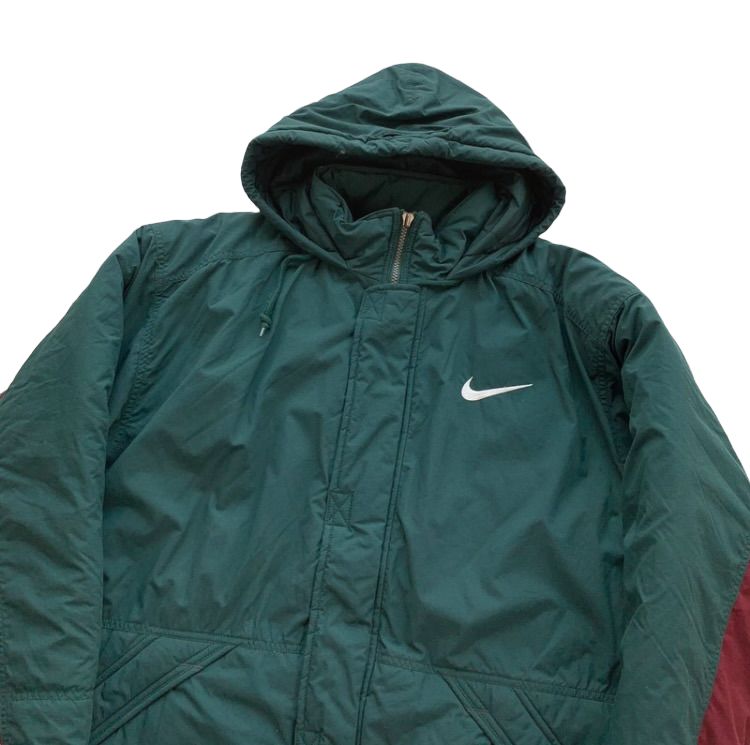 Nike Puffer Jacket - S Nike Nike coat outerwear pufferseason second hand vintage shop österreich germany deutschland angebot daunenjacke winterjacke jacke