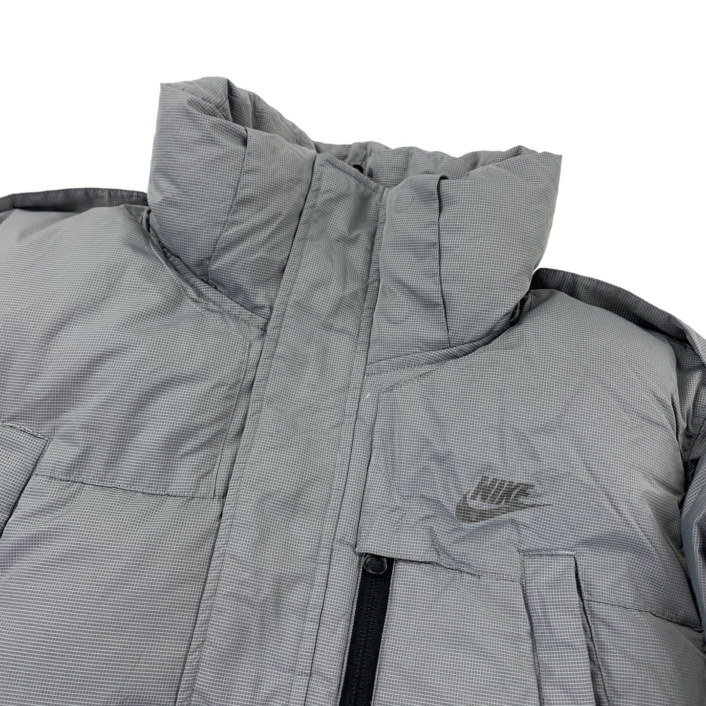 Nike Puffer - L Nike Nike coat outerwear pufferseason second hand vintage shop österreich germany deutschland angebot daunenjacke winterjacke jacke