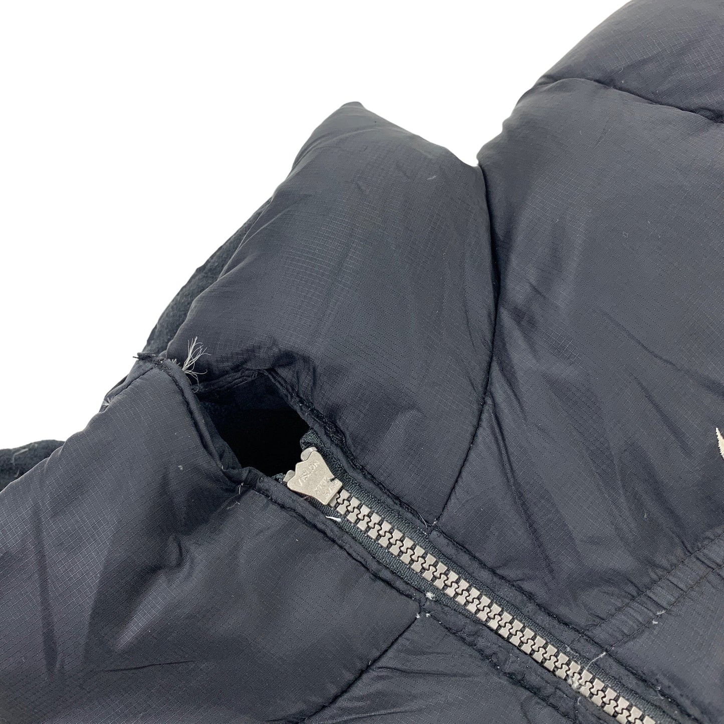 Nike Puffer Vest Gilet - S Nike Nike coat outerwear pufferseason second hand vintage shop österreich germany deutschland angebot daunenjacke winterjacke jacke