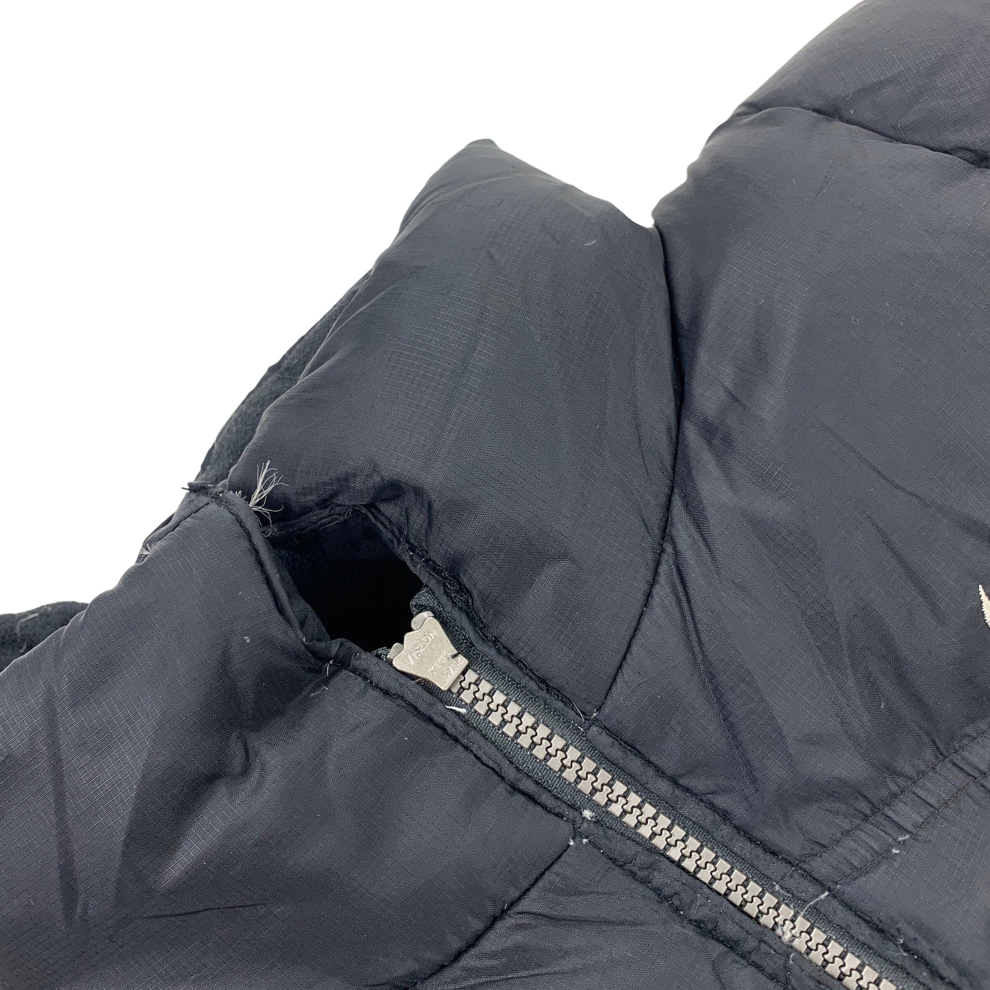 Nike Puffer Vest Gilet - S Nike Nike coat outerwear pufferseason second hand vintage shop österreich germany deutschland angebot daunenjacke winterjacke jacke